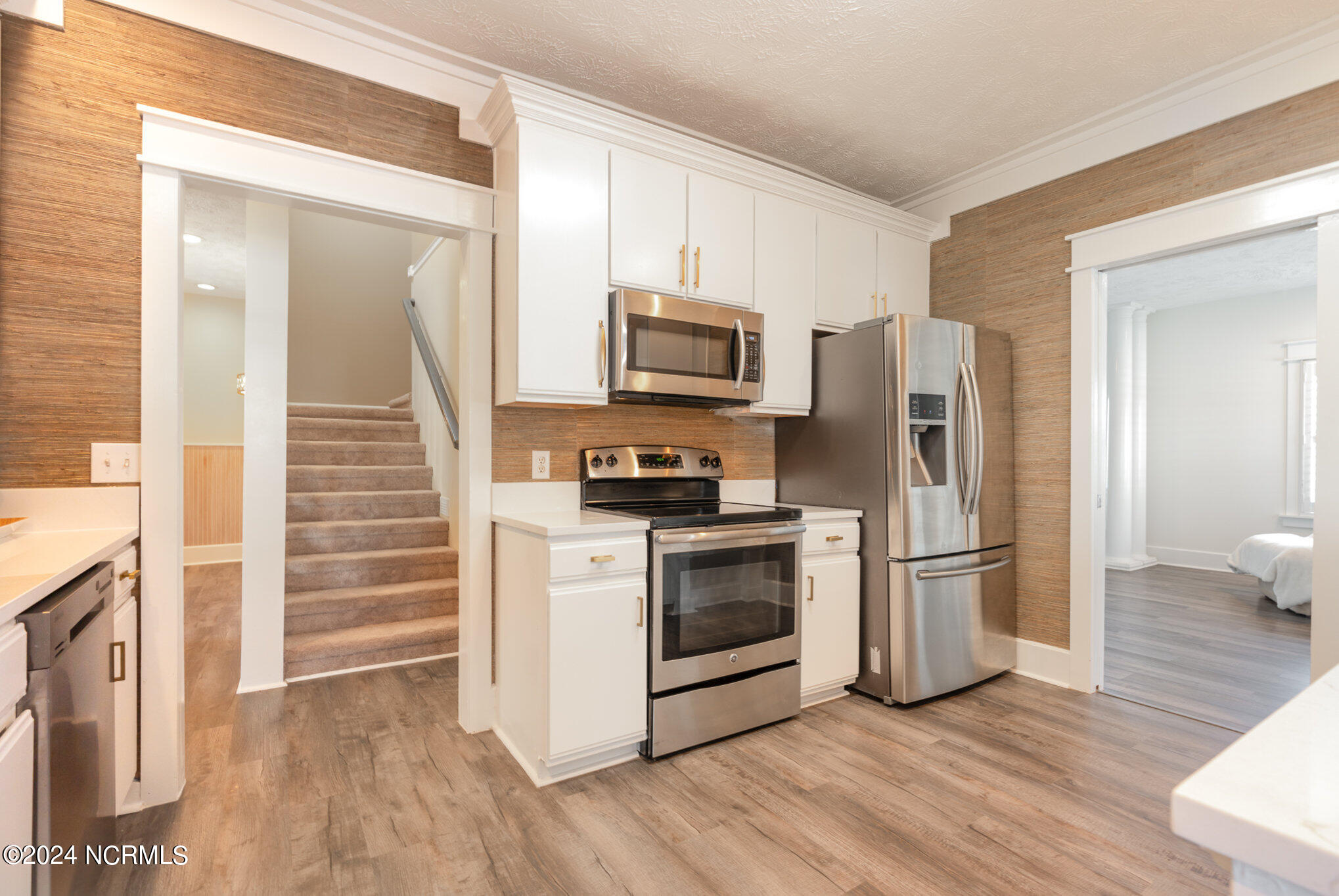 6327 Kings Lynn Drive