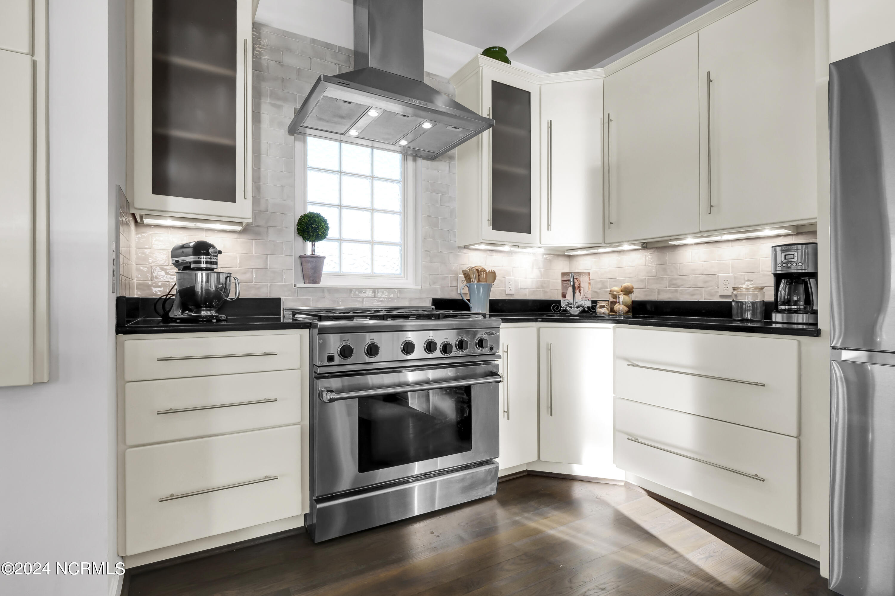 1010 W Pelican Drive