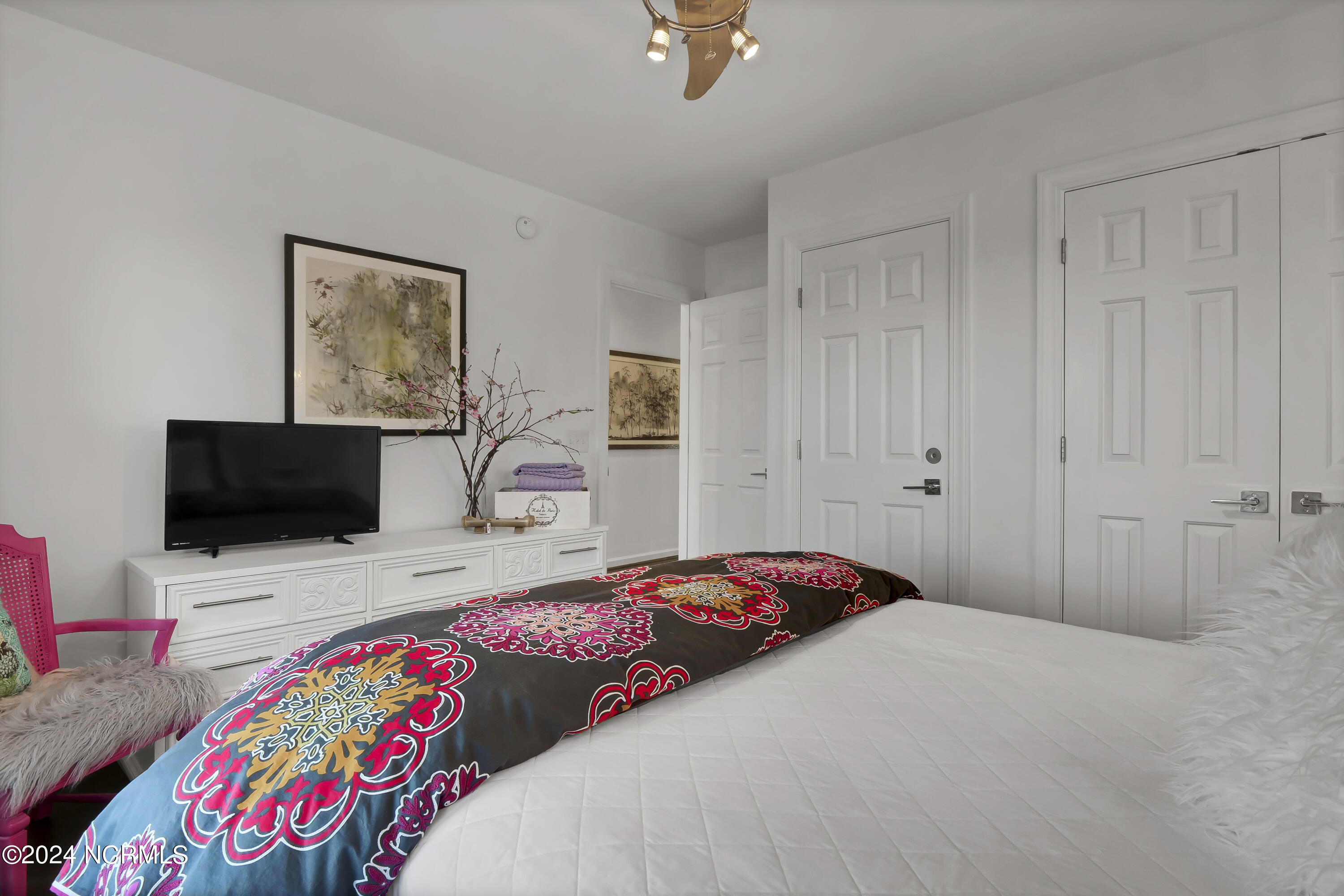 1010 W Pelican Drive