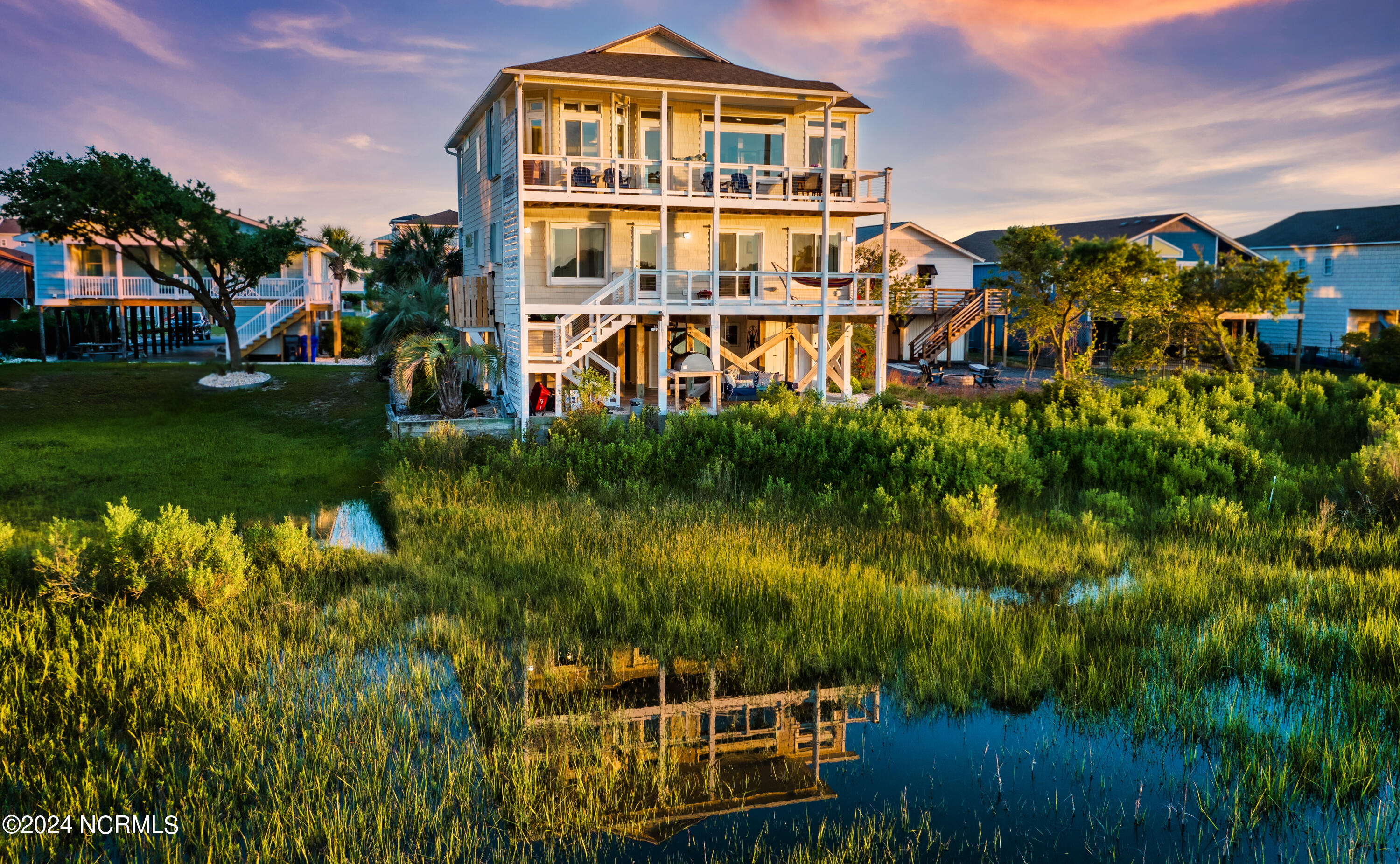 1010 W Pelican Drive