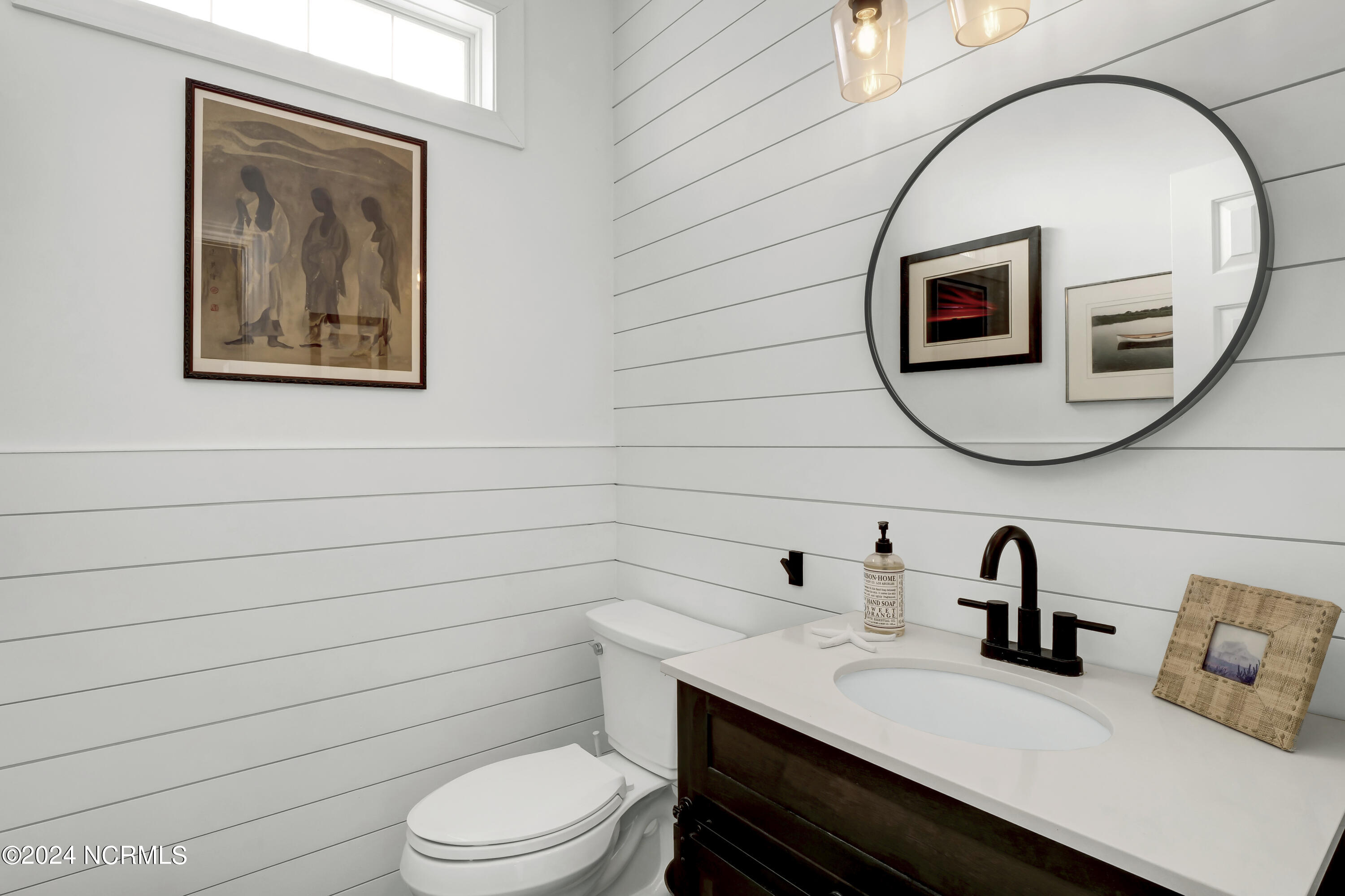 1010 W Pelican Drive