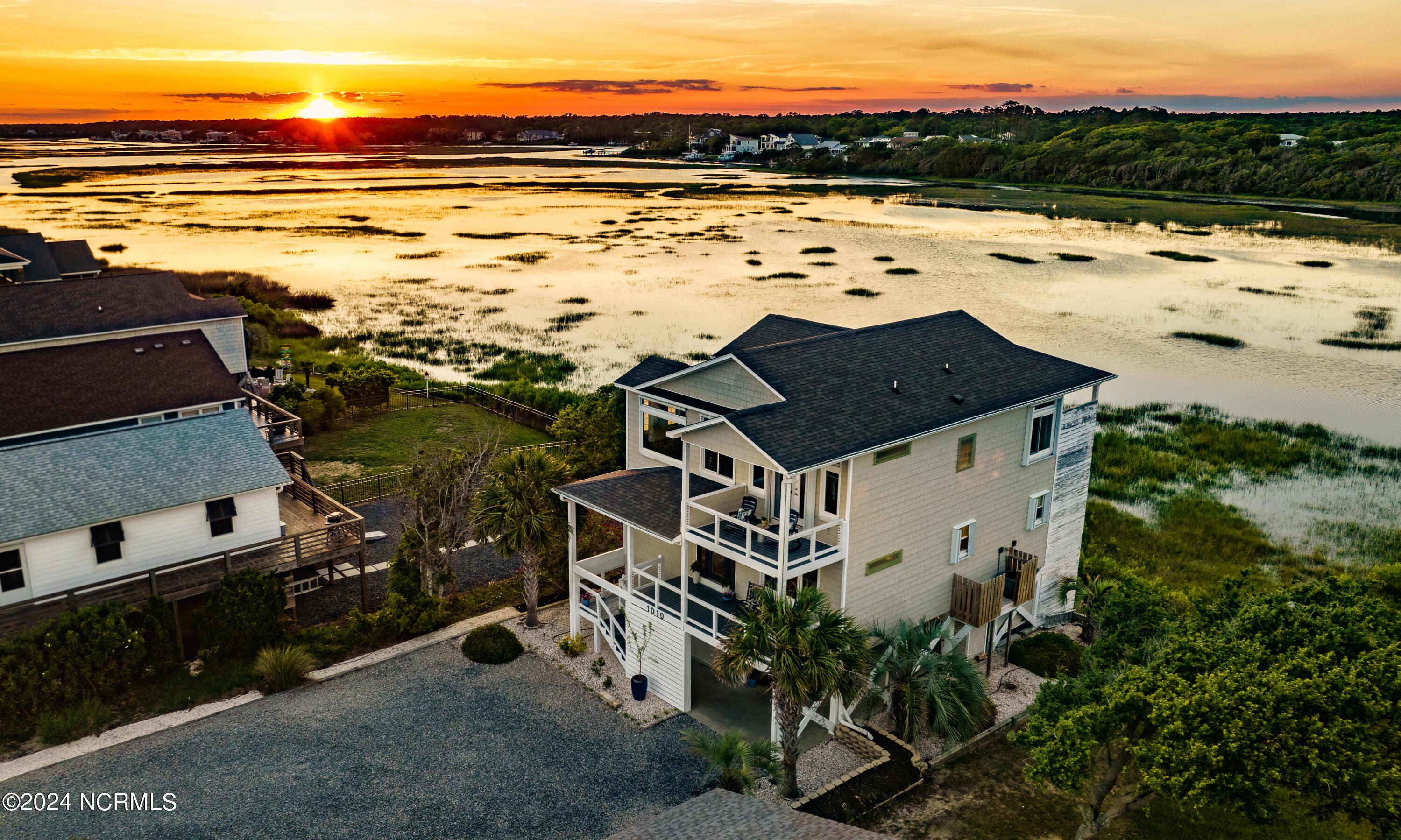 1010 W Pelican Drive