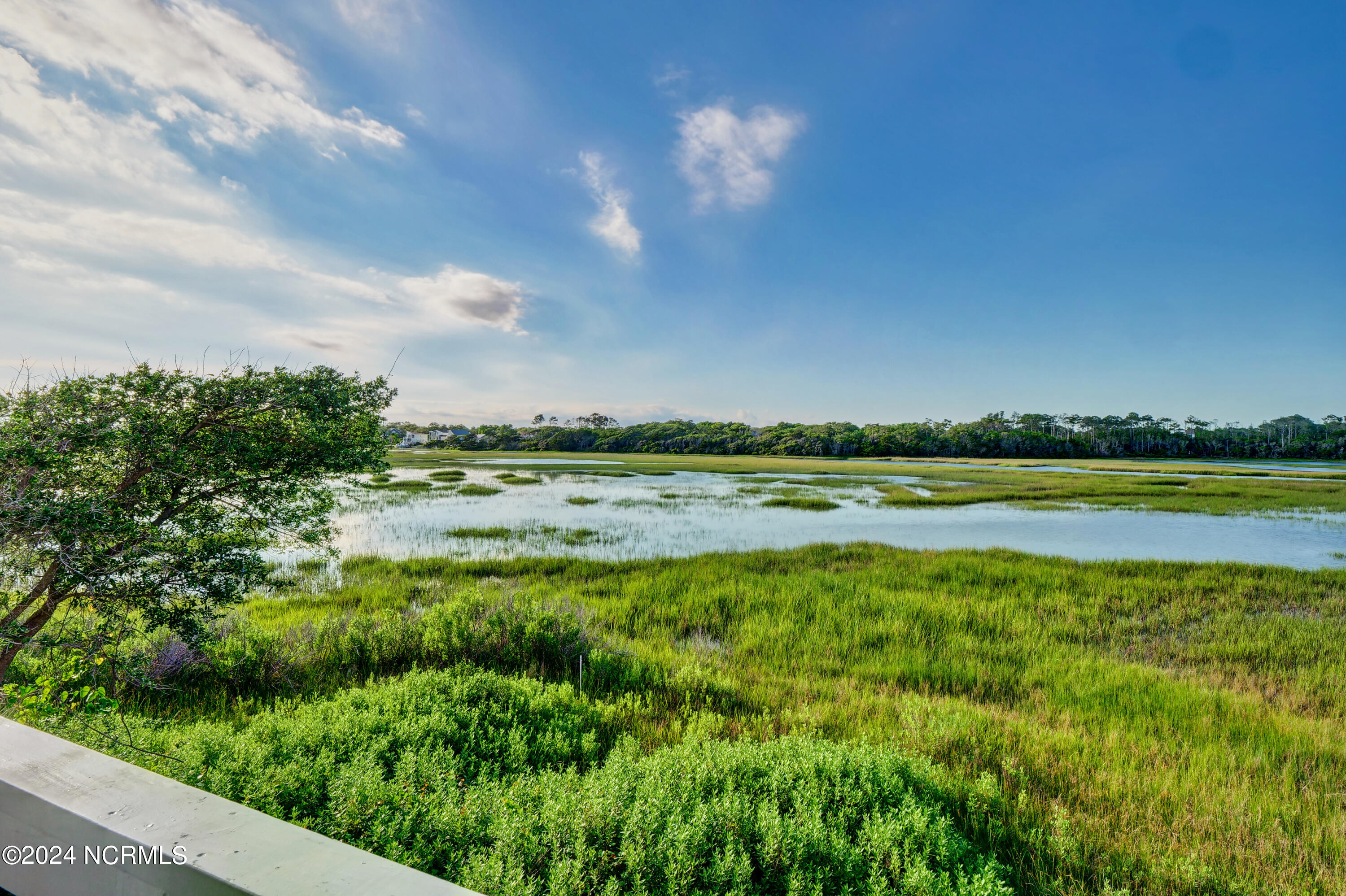 1010 W Pelican Drive