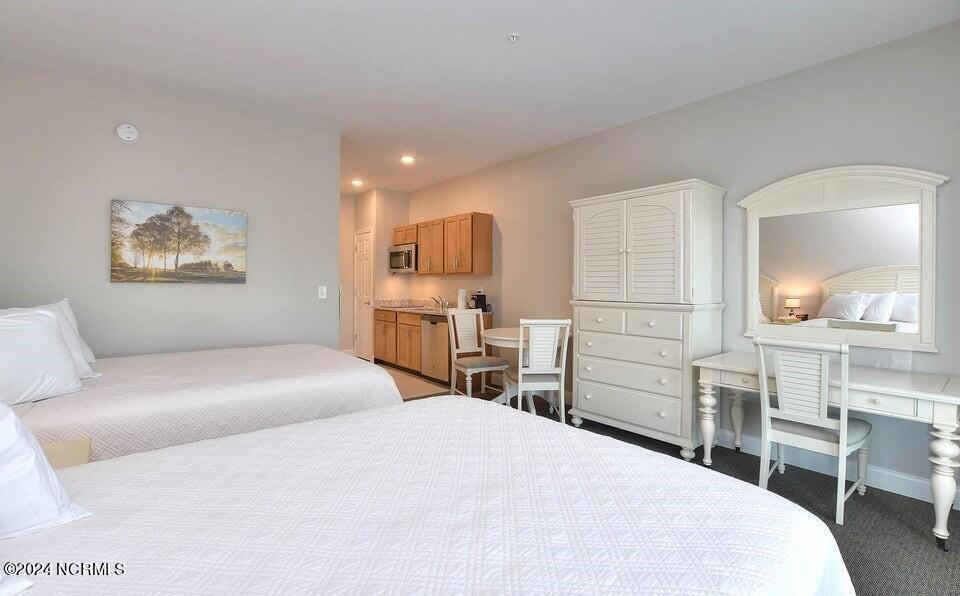 704 E Moore Street, 116