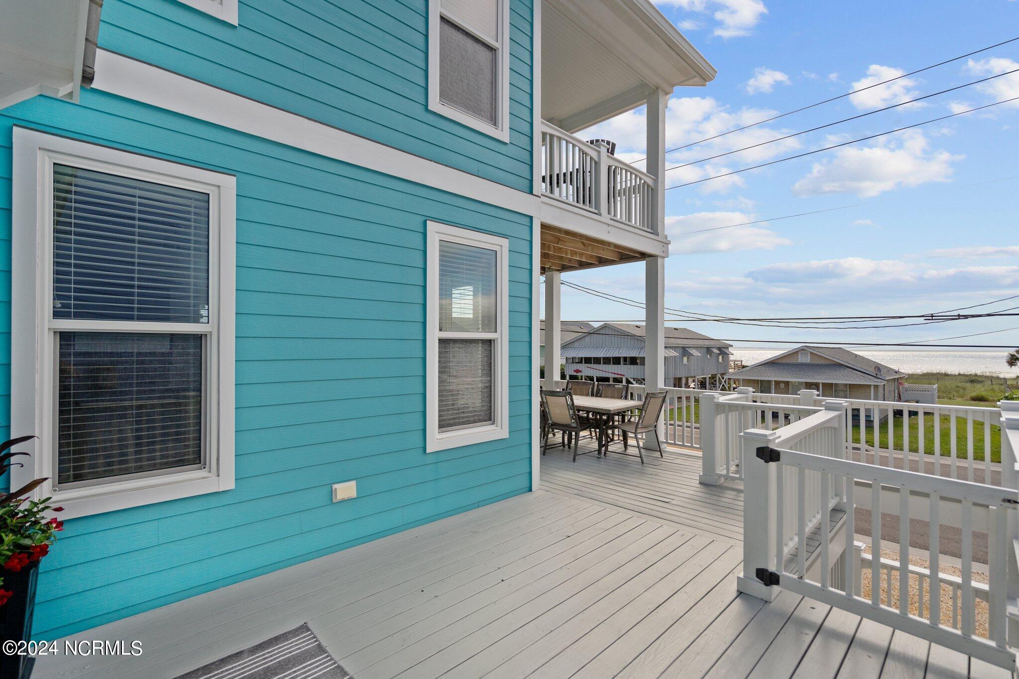 214 Fort Fisher Boulevard S