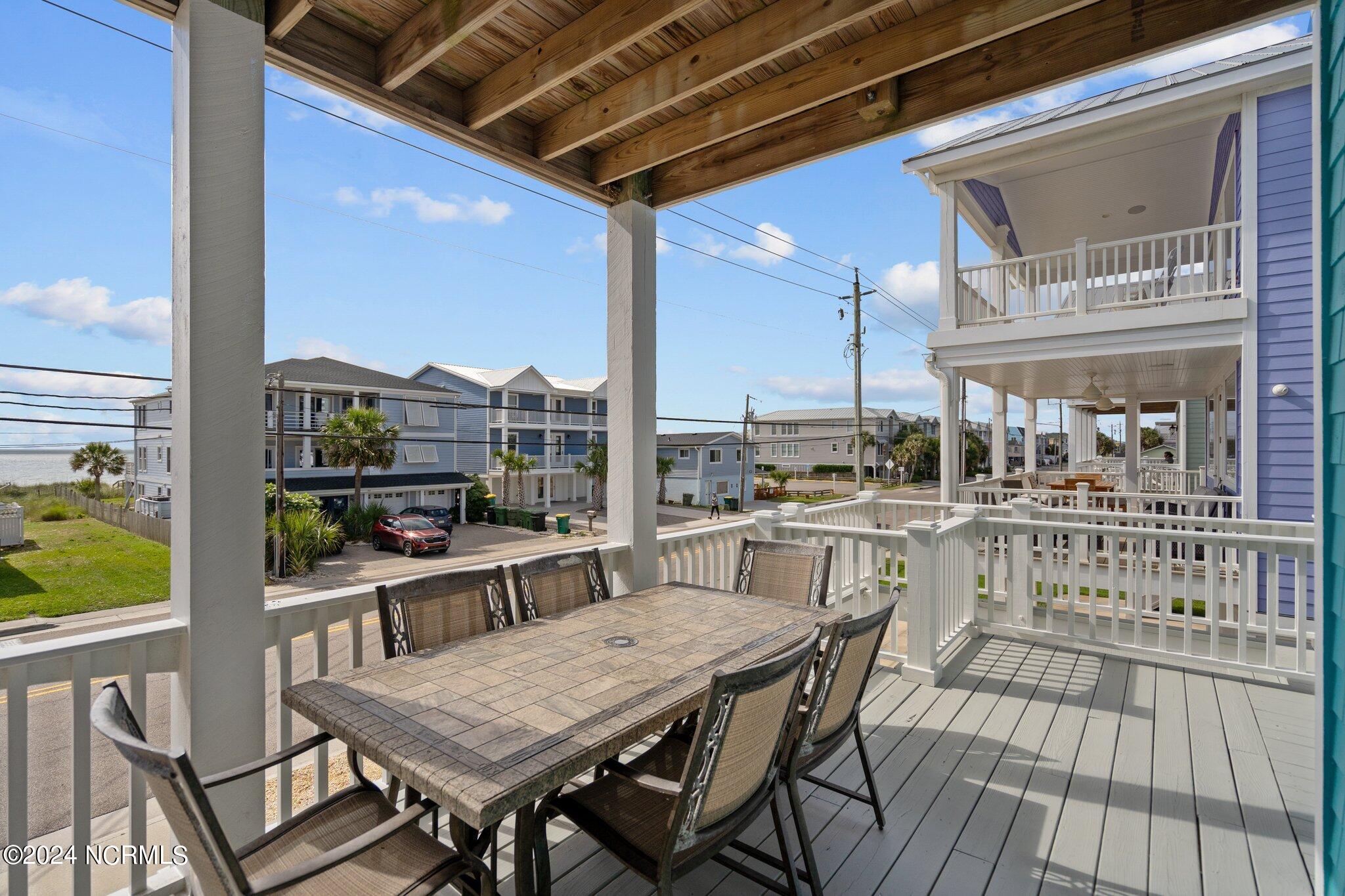 214 Fort Fisher Boulevard S