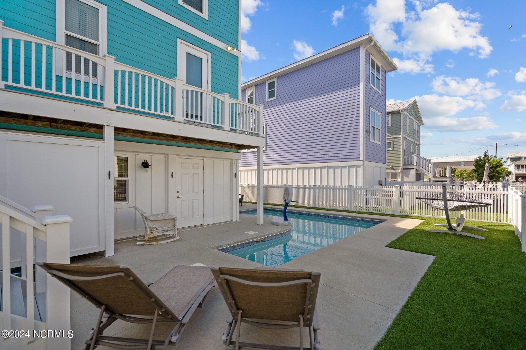214 Fort Fisher Boulevard S