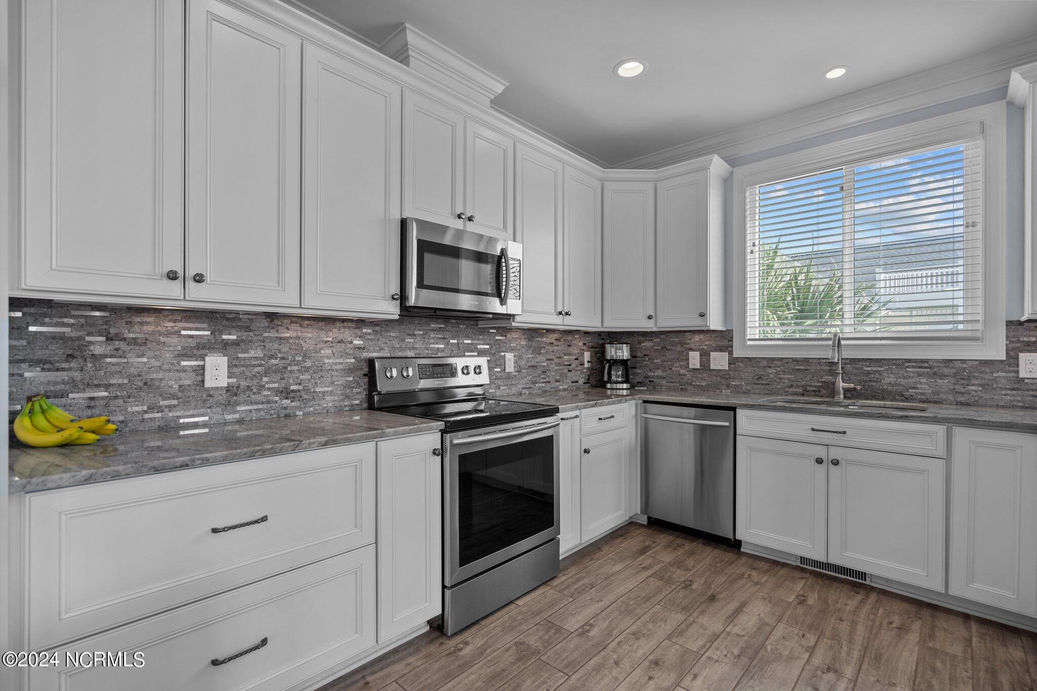 214 Fort Fisher Boulevard S