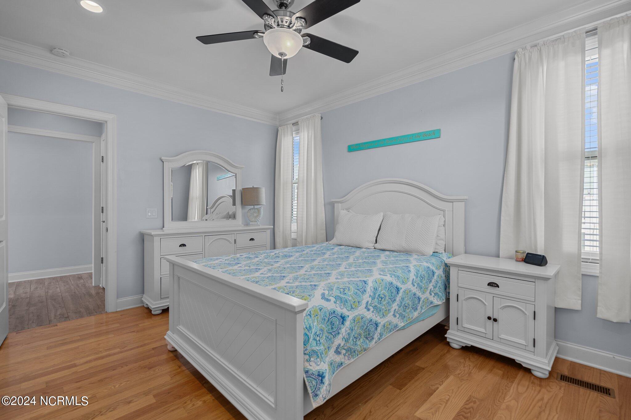 214 Fort Fisher Boulevard S