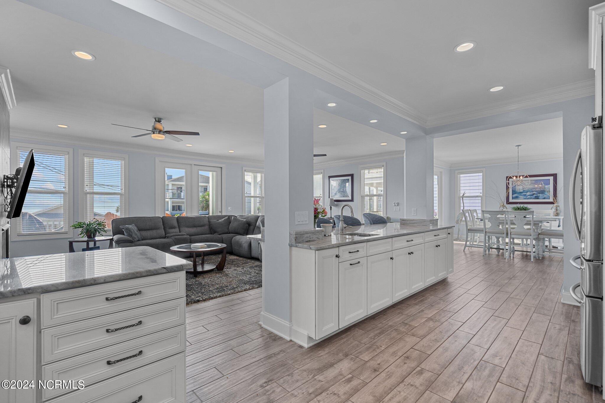 214 Fort Fisher Boulevard S