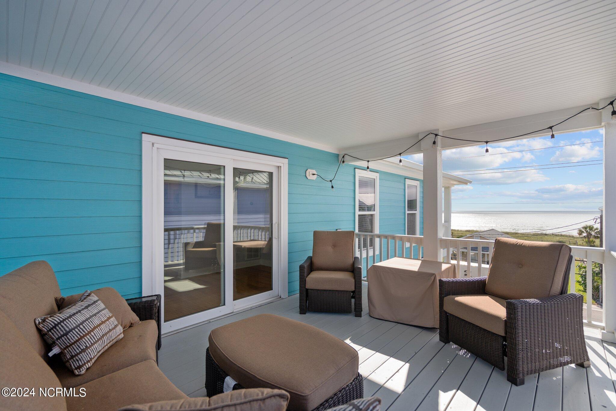 214 Fort Fisher Boulevard S