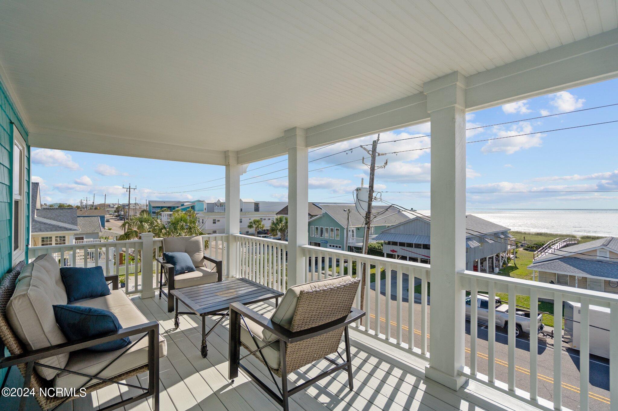 214 Fort Fisher Boulevard S