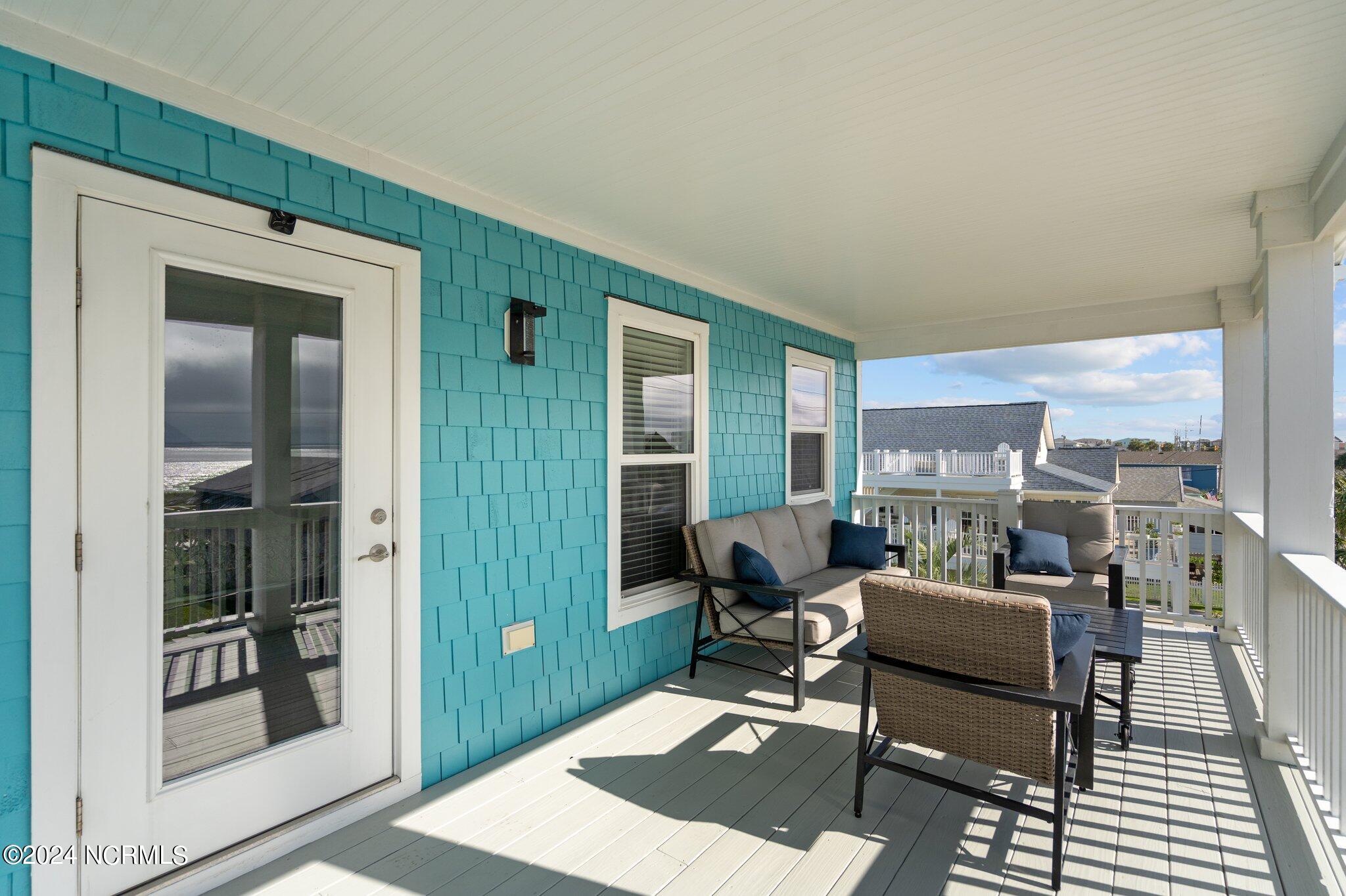 214 Fort Fisher Boulevard S