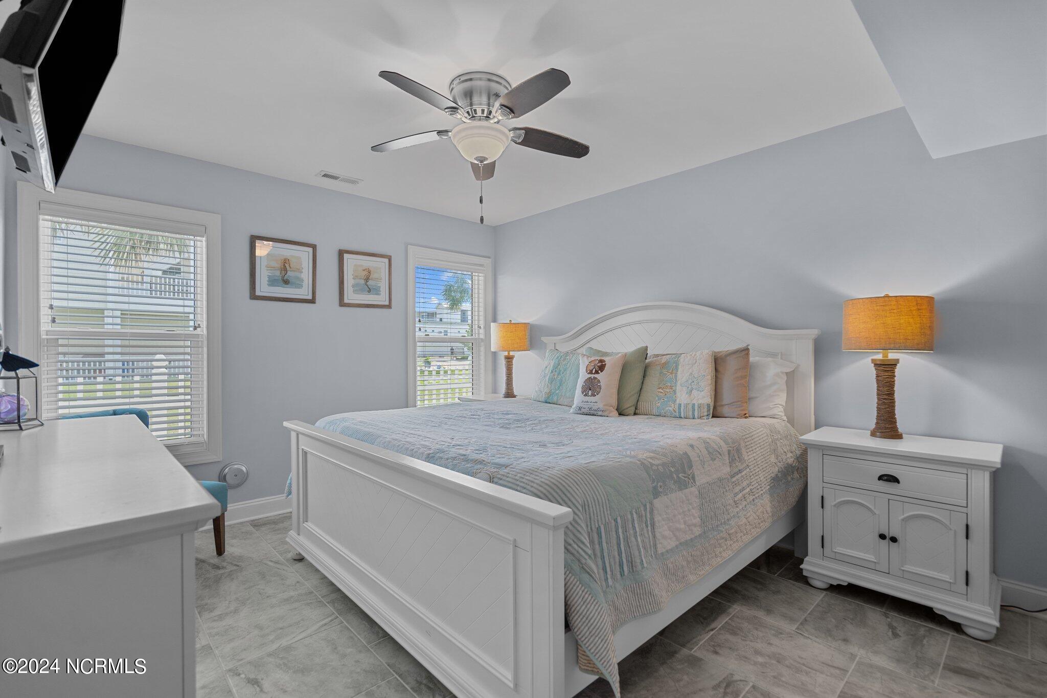 214 Fort Fisher Boulevard S