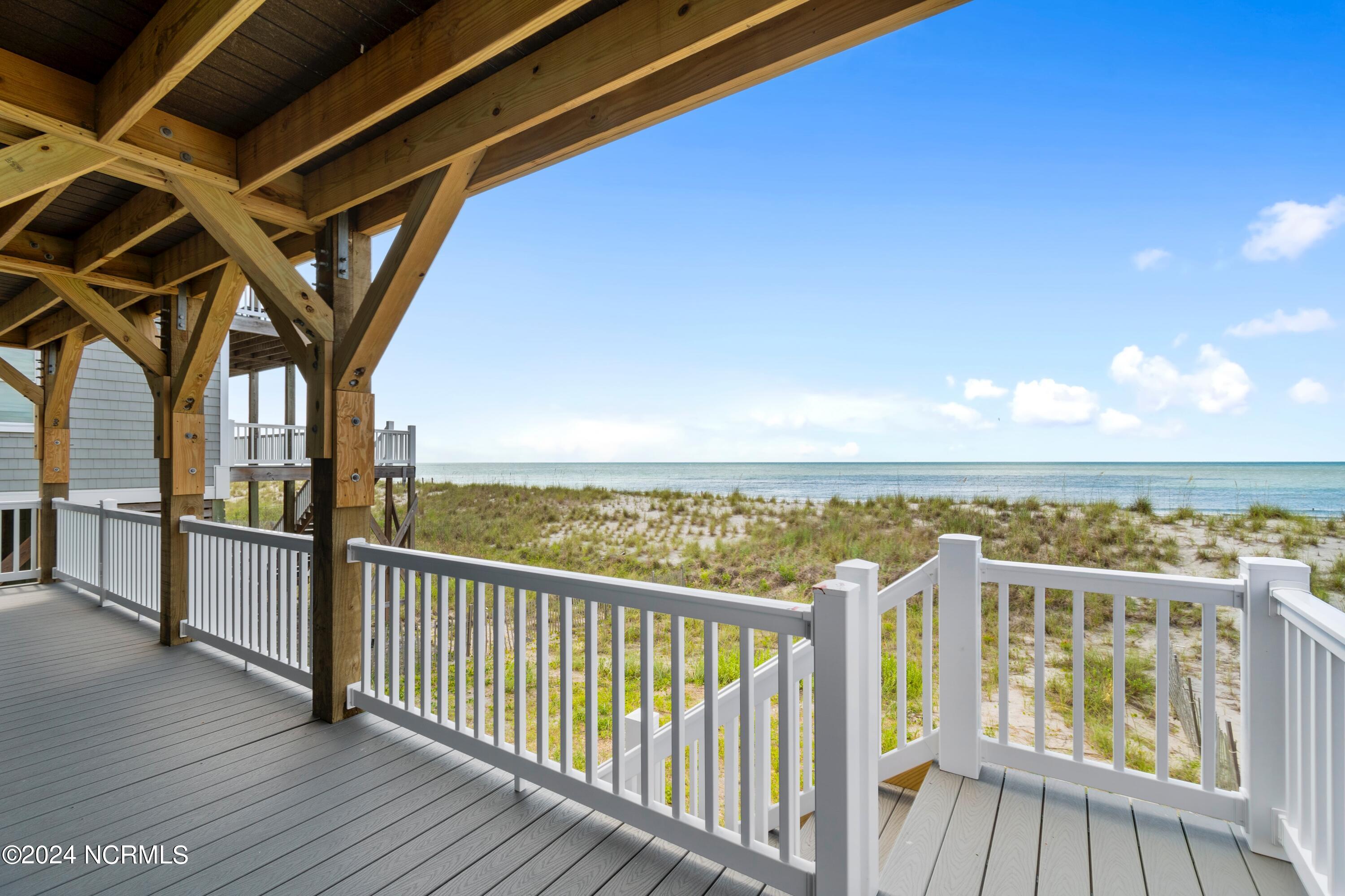 2909 E Beach Drive