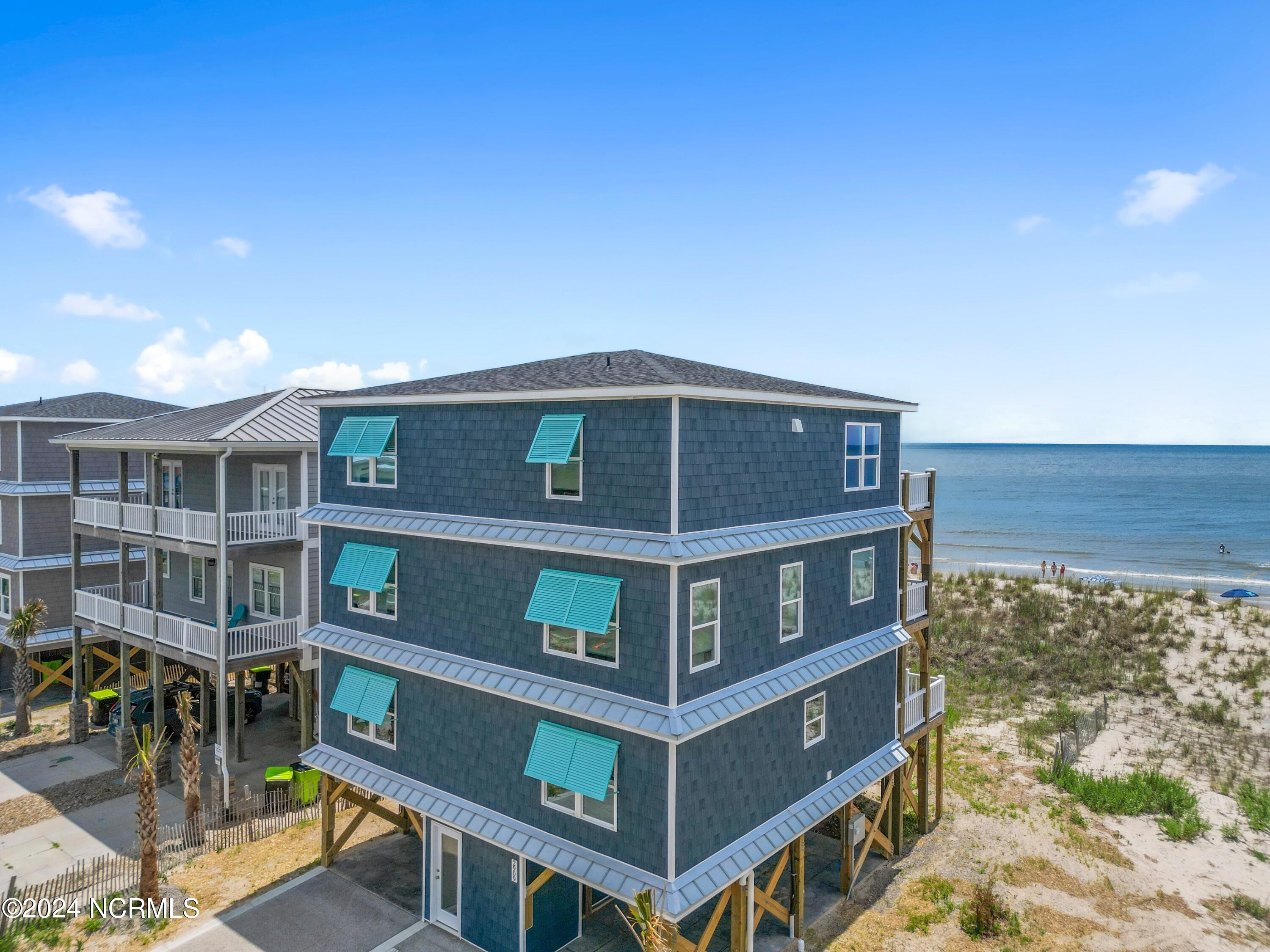2909 E Beach Drive