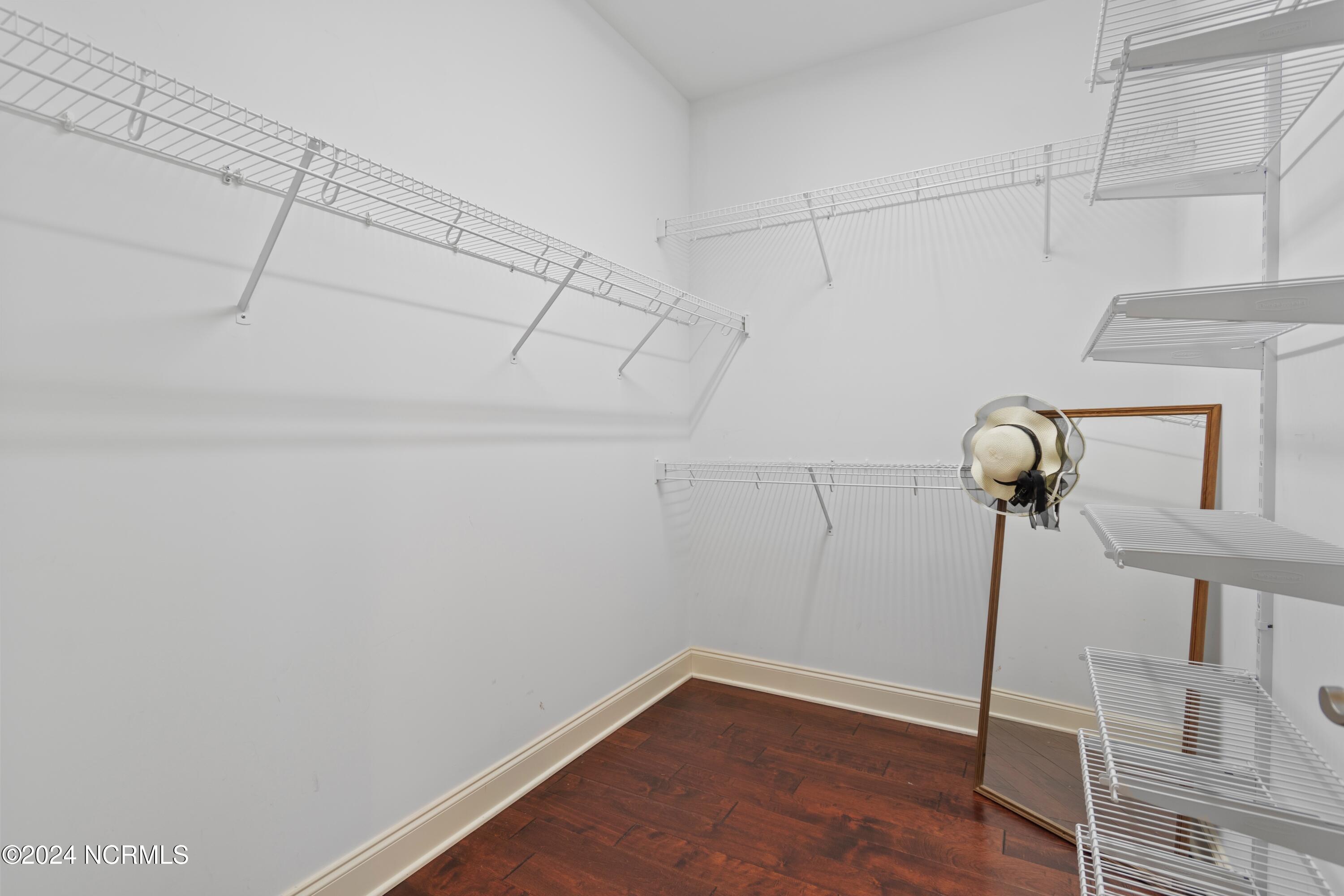 2266 Brookstone Drive SE