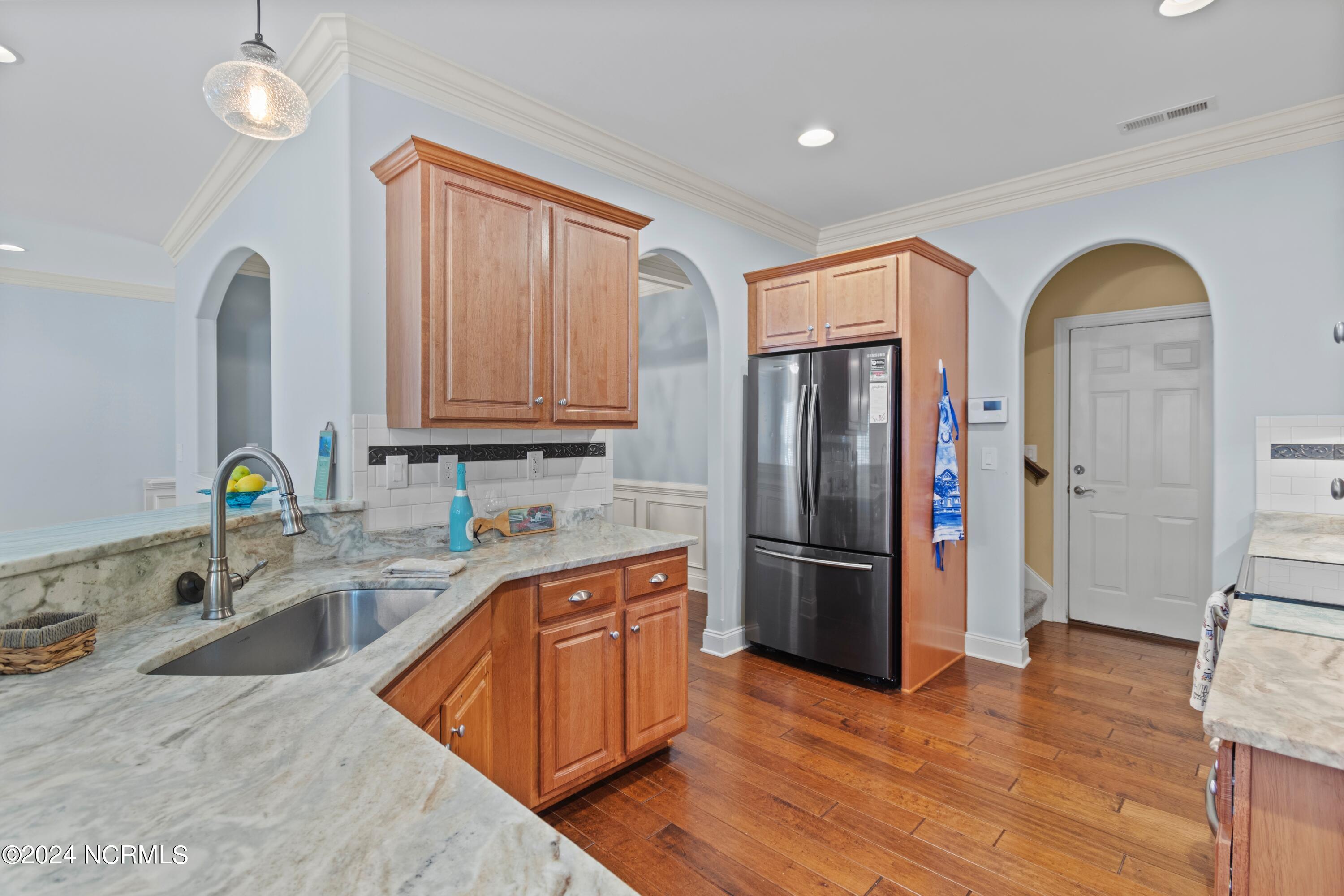 2266 Brookstone Drive SE