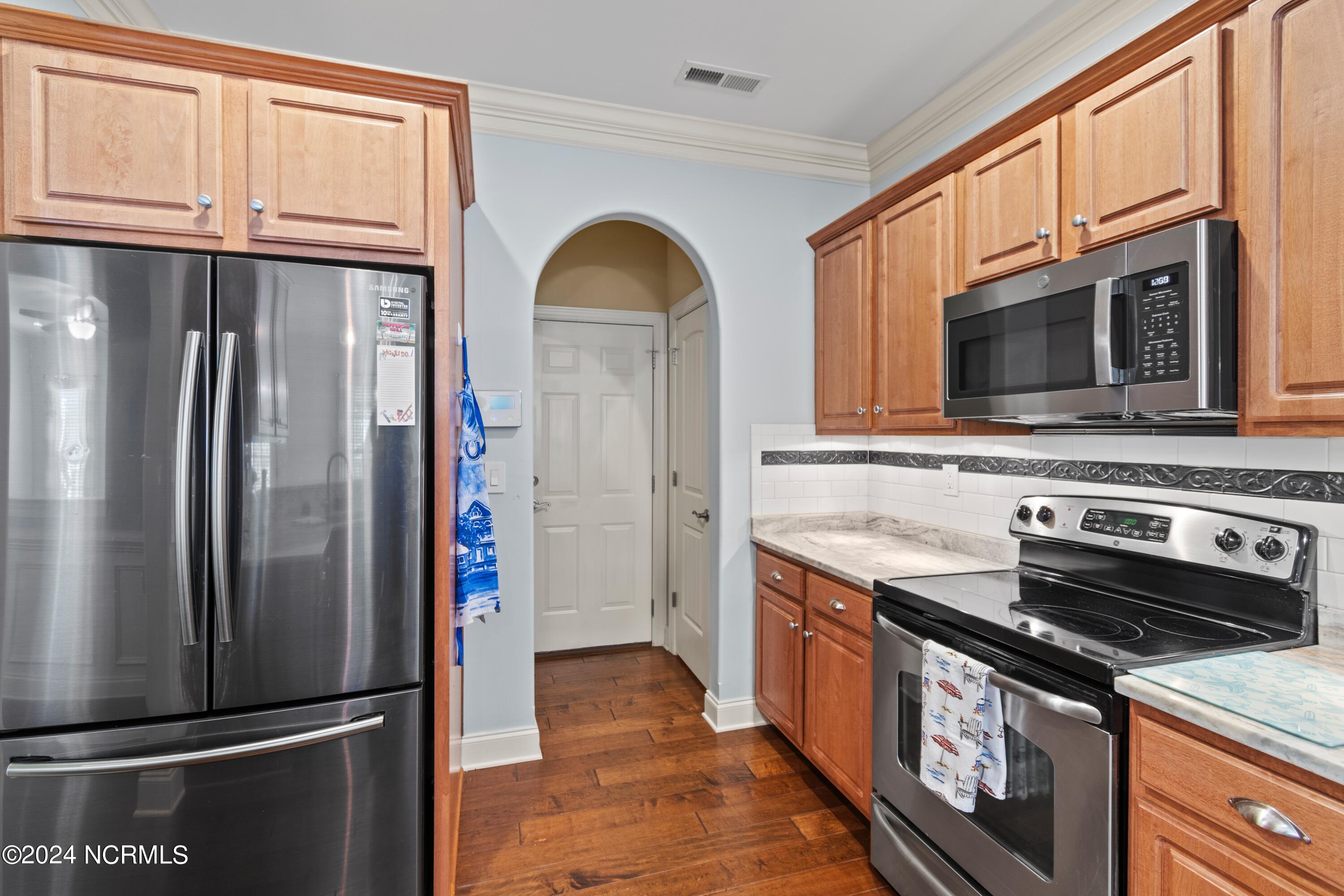 2266 Brookstone Drive SE