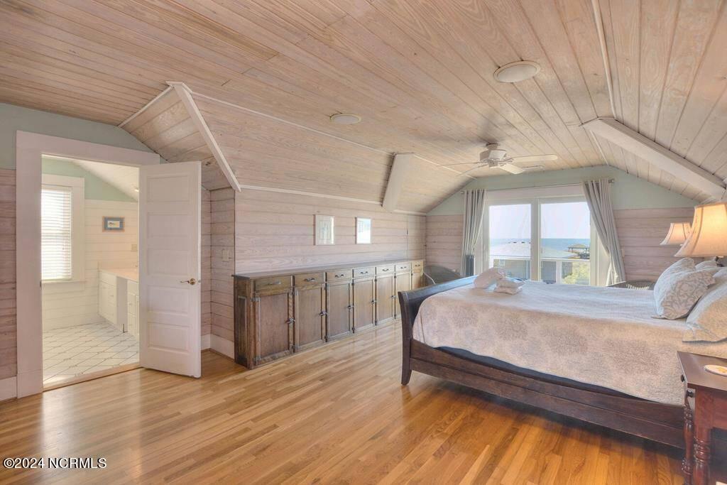 312 Caswell Beach Road
