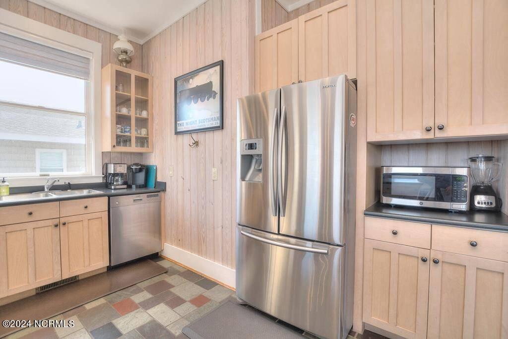 312 Caswell Beach Road