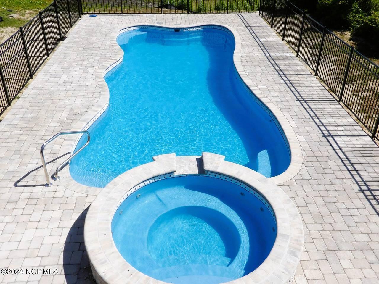 312 Caswell Beach Road