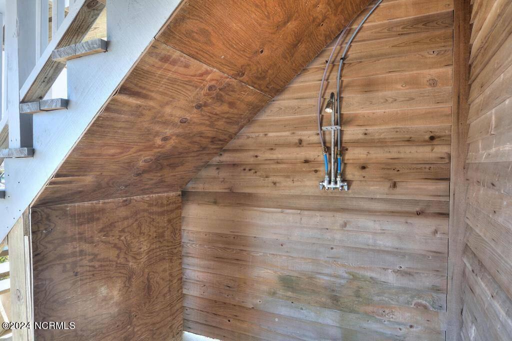 312 Caswell Beach Road