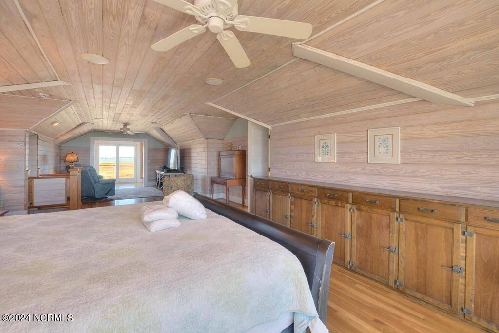 312 Caswell Beach Road