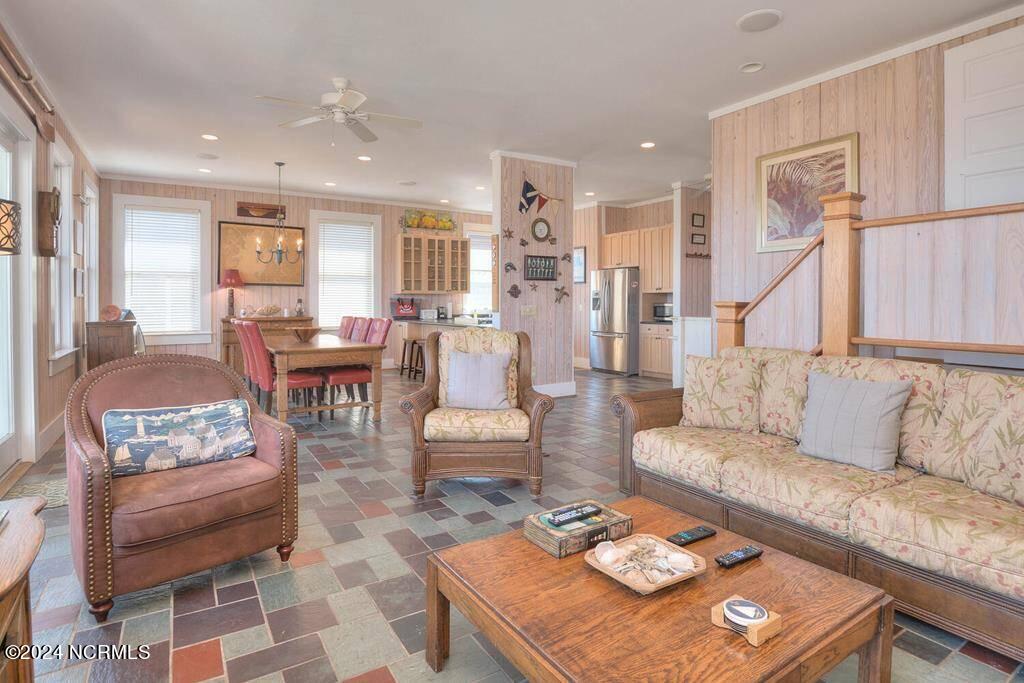 312 Caswell Beach Road