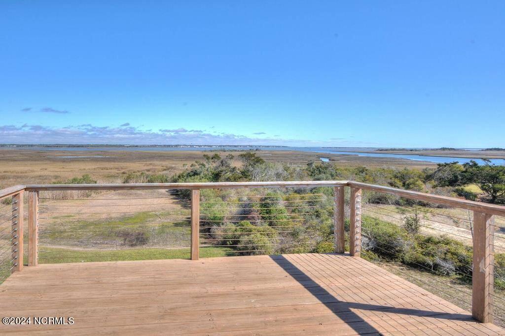 312 Caswell Beach Road
