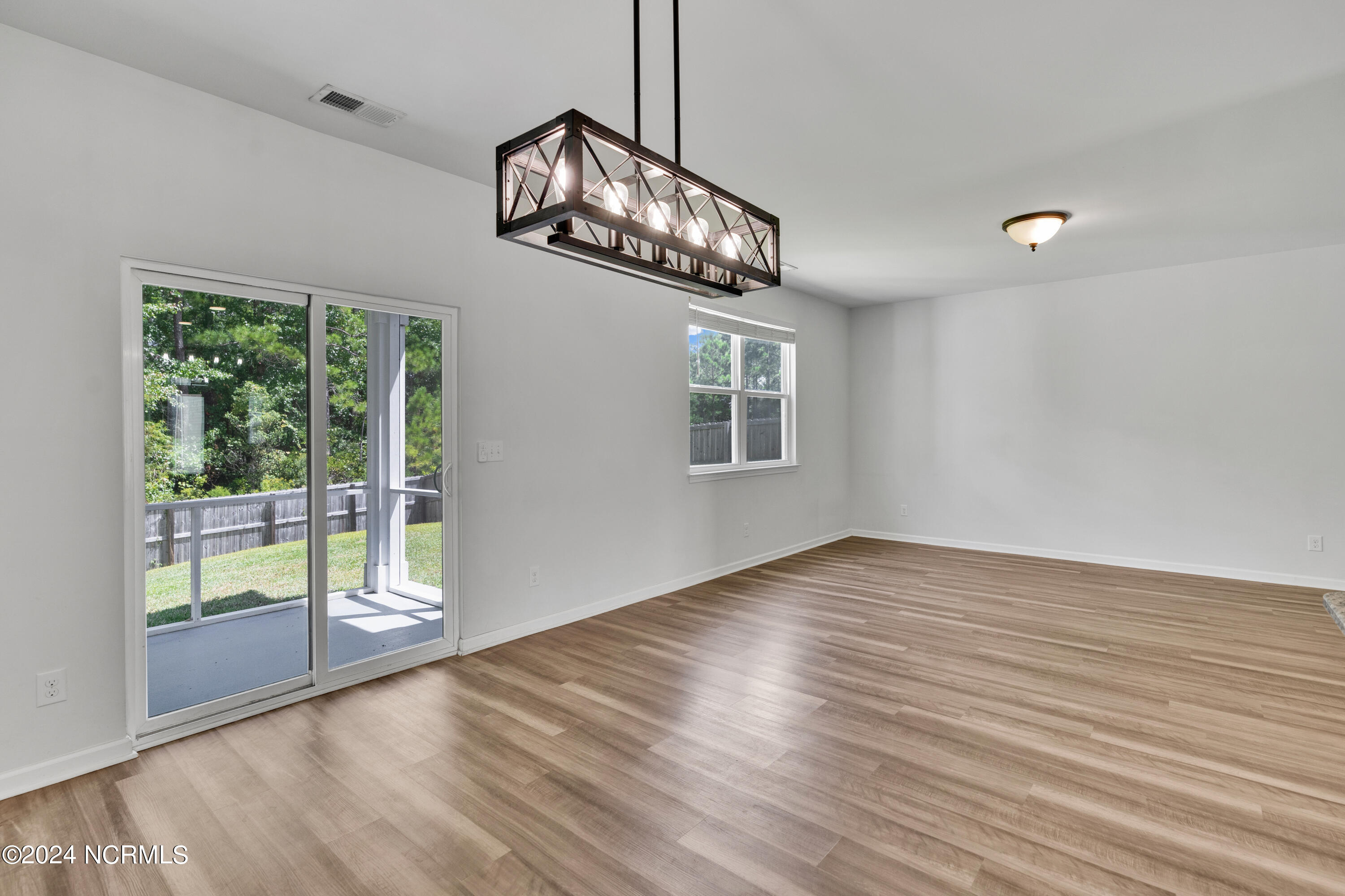 1060 S Fisher King Drive SE