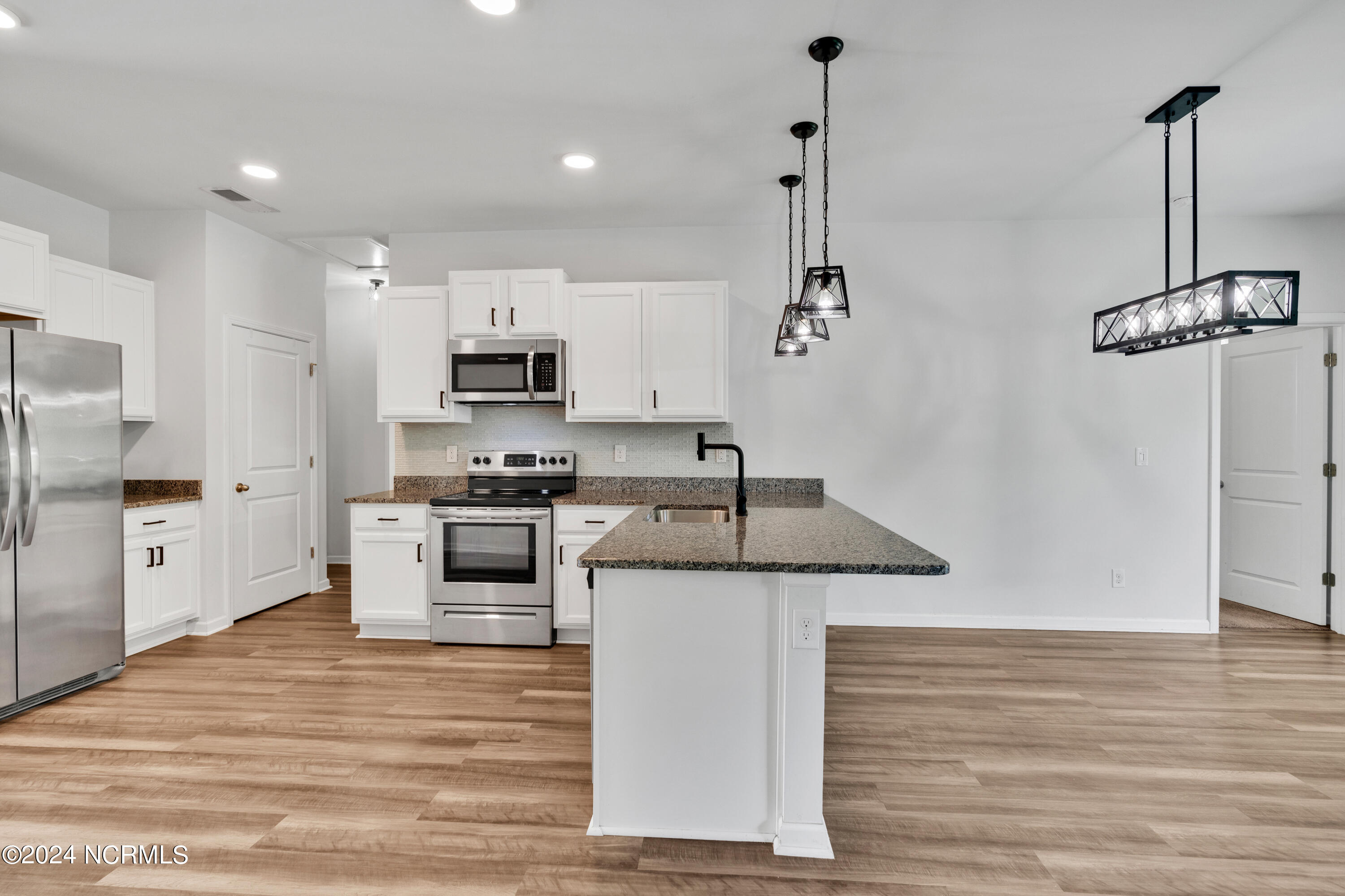 1060 S Fisher King Drive SE