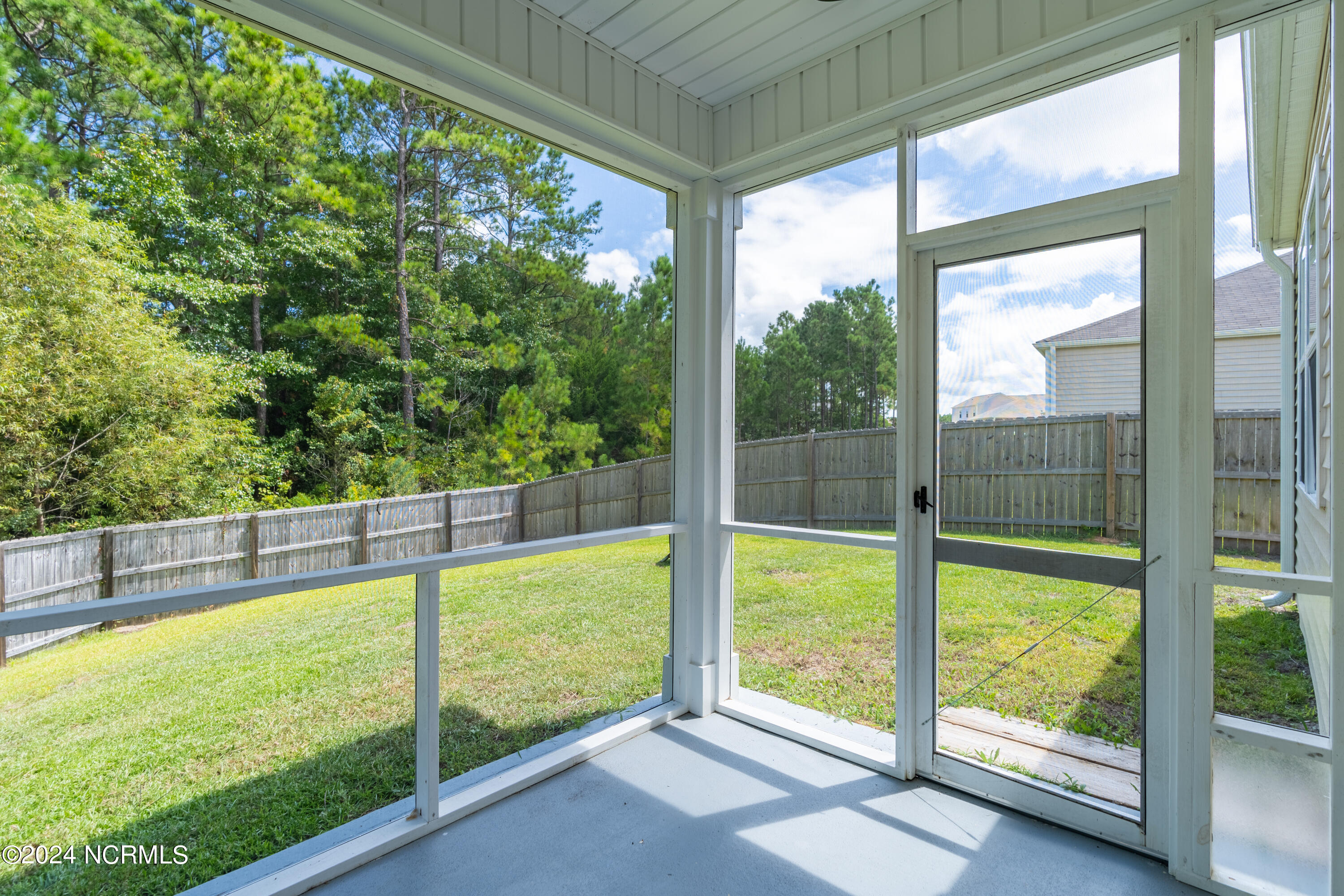 1060 S Fisher King Drive SE