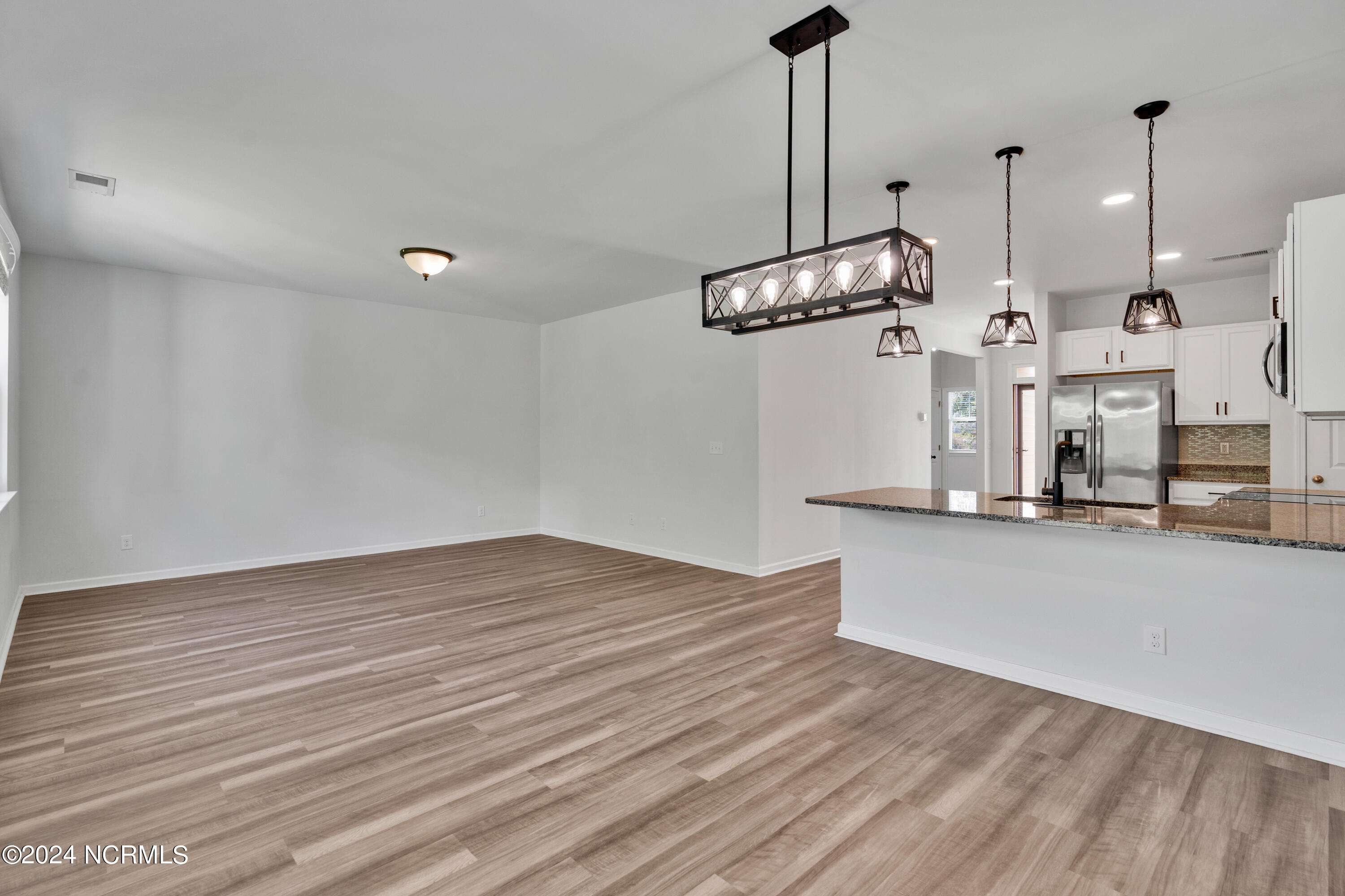 1060 S Fisher King Drive SE