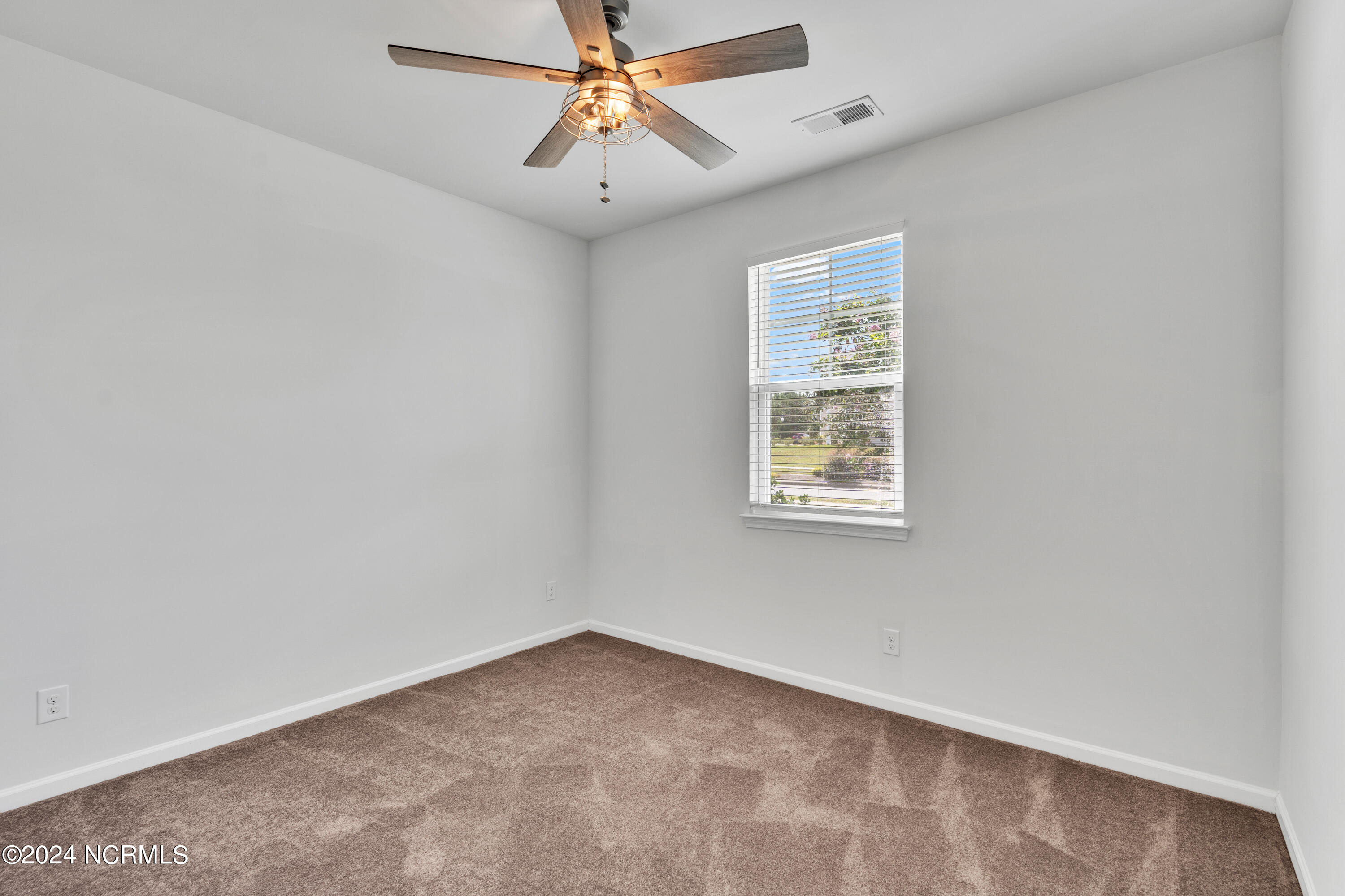 1060 S Fisher King Drive SE