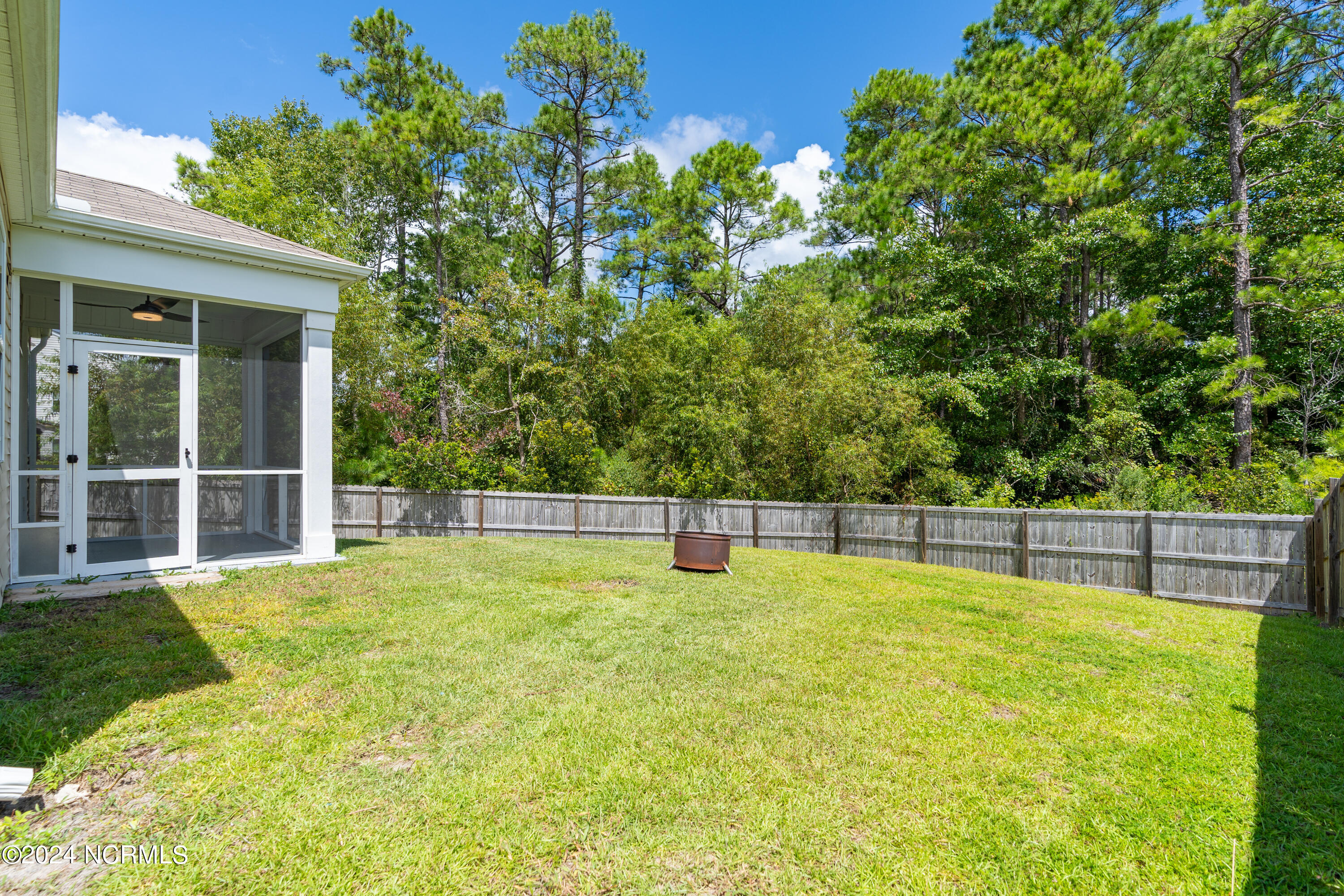 1060 S Fisher King Drive SE