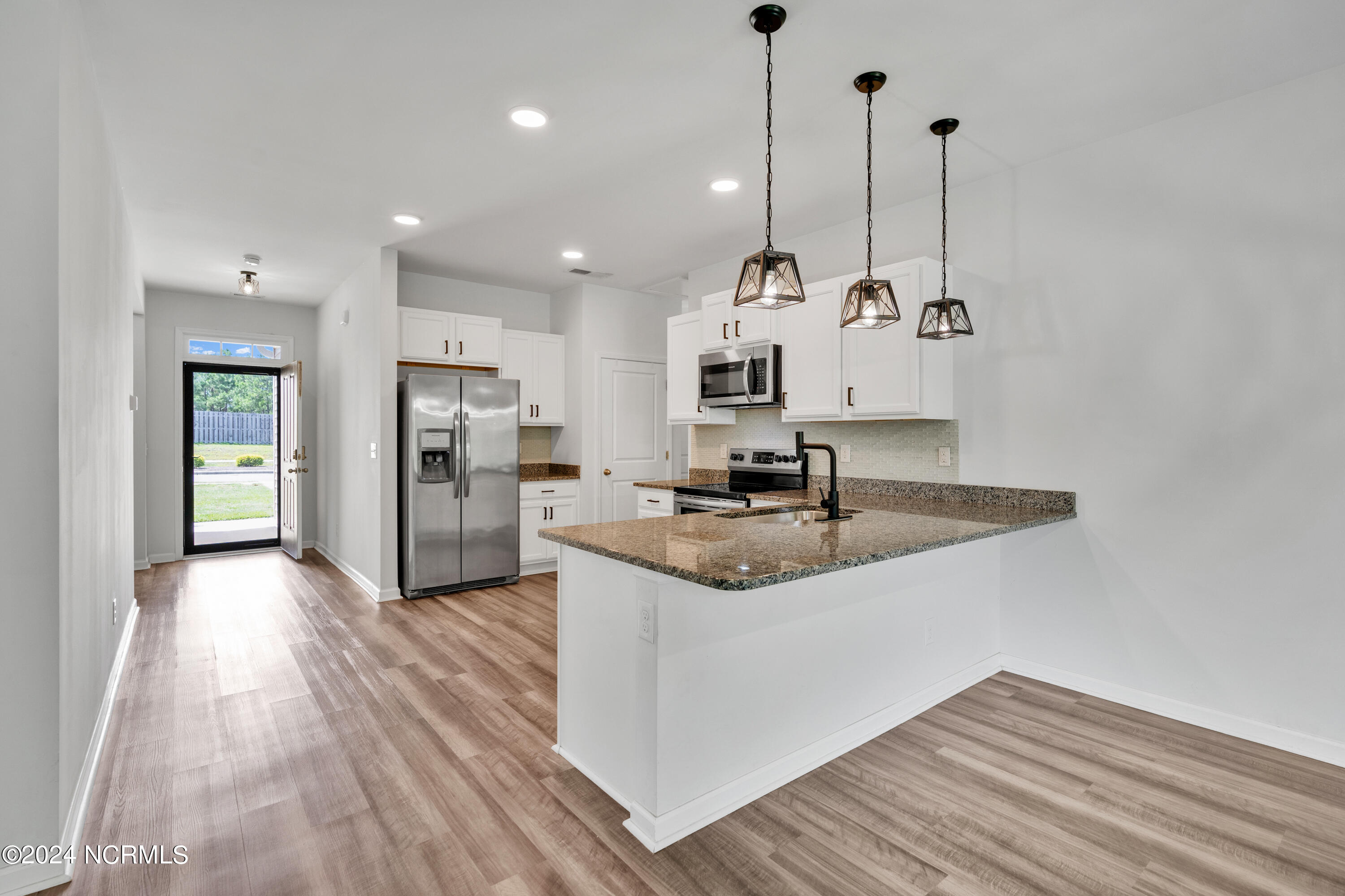 1060 S Fisher King Drive SE