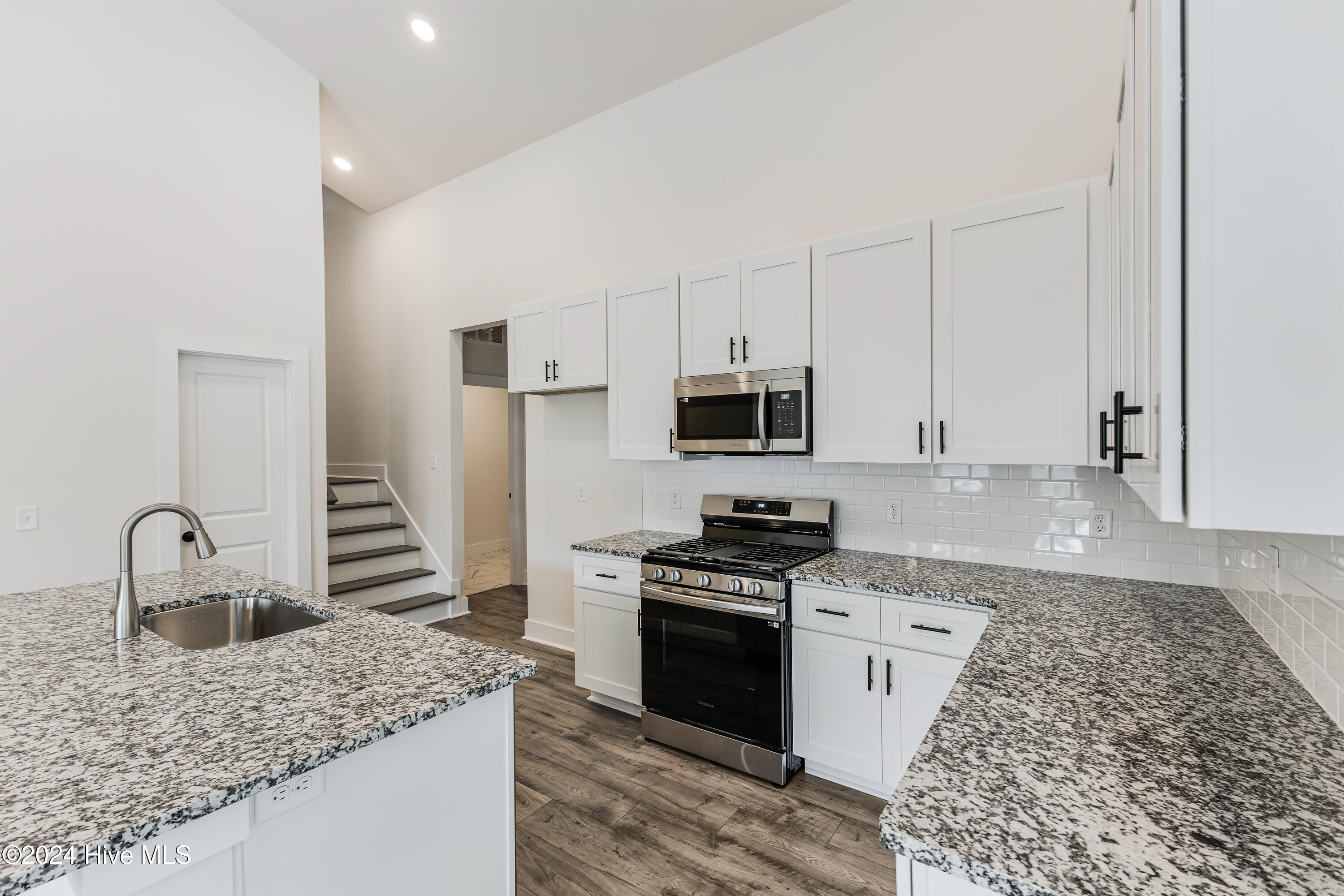 1066 Springdale Road