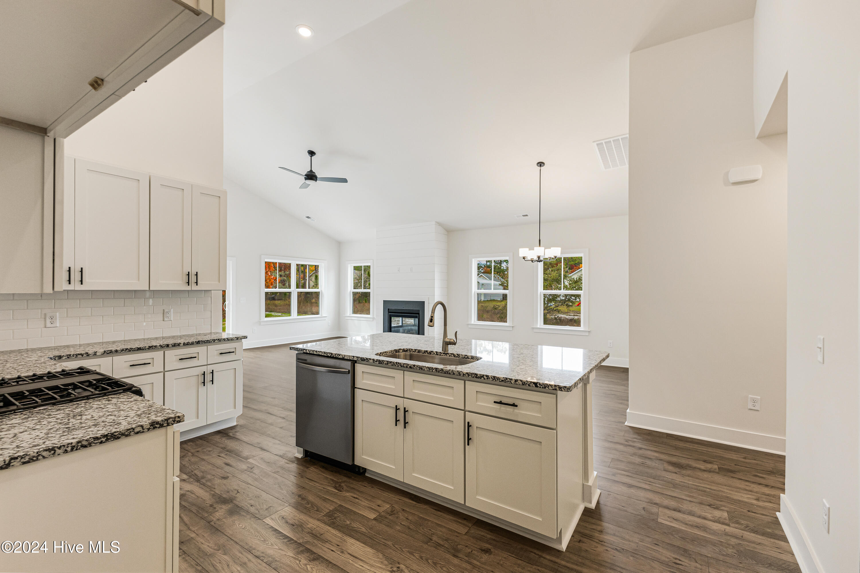 1066 Springdale Road