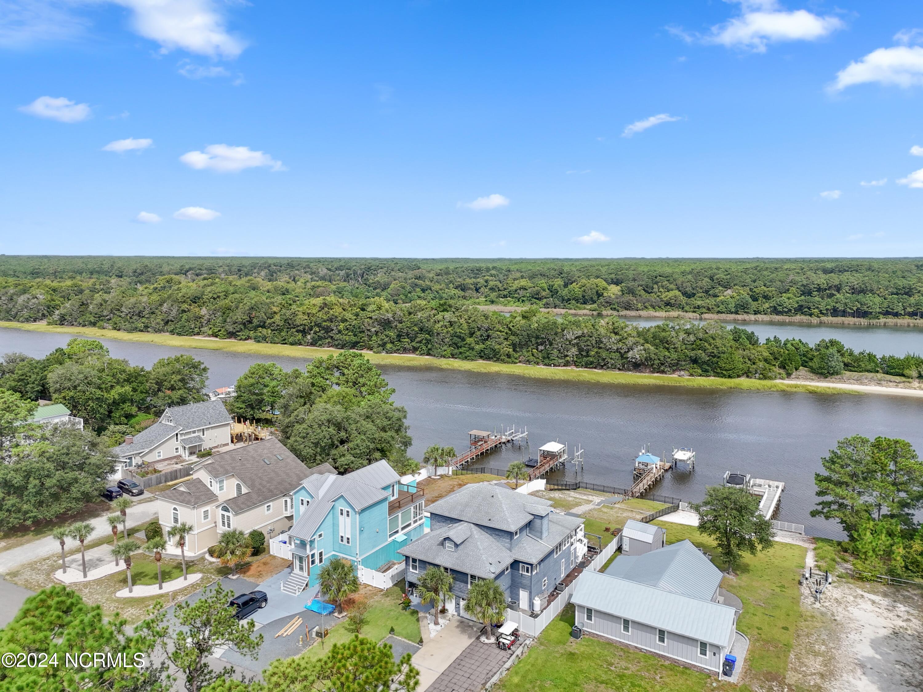 404 W Yacht Drive