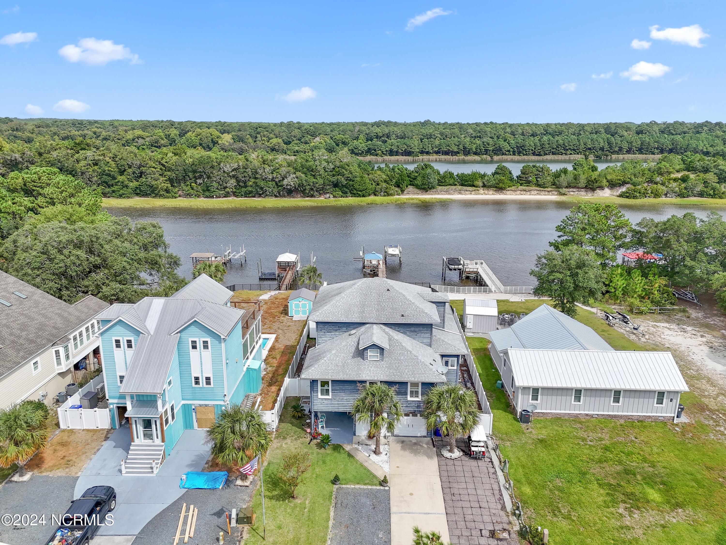 404 W Yacht Drive