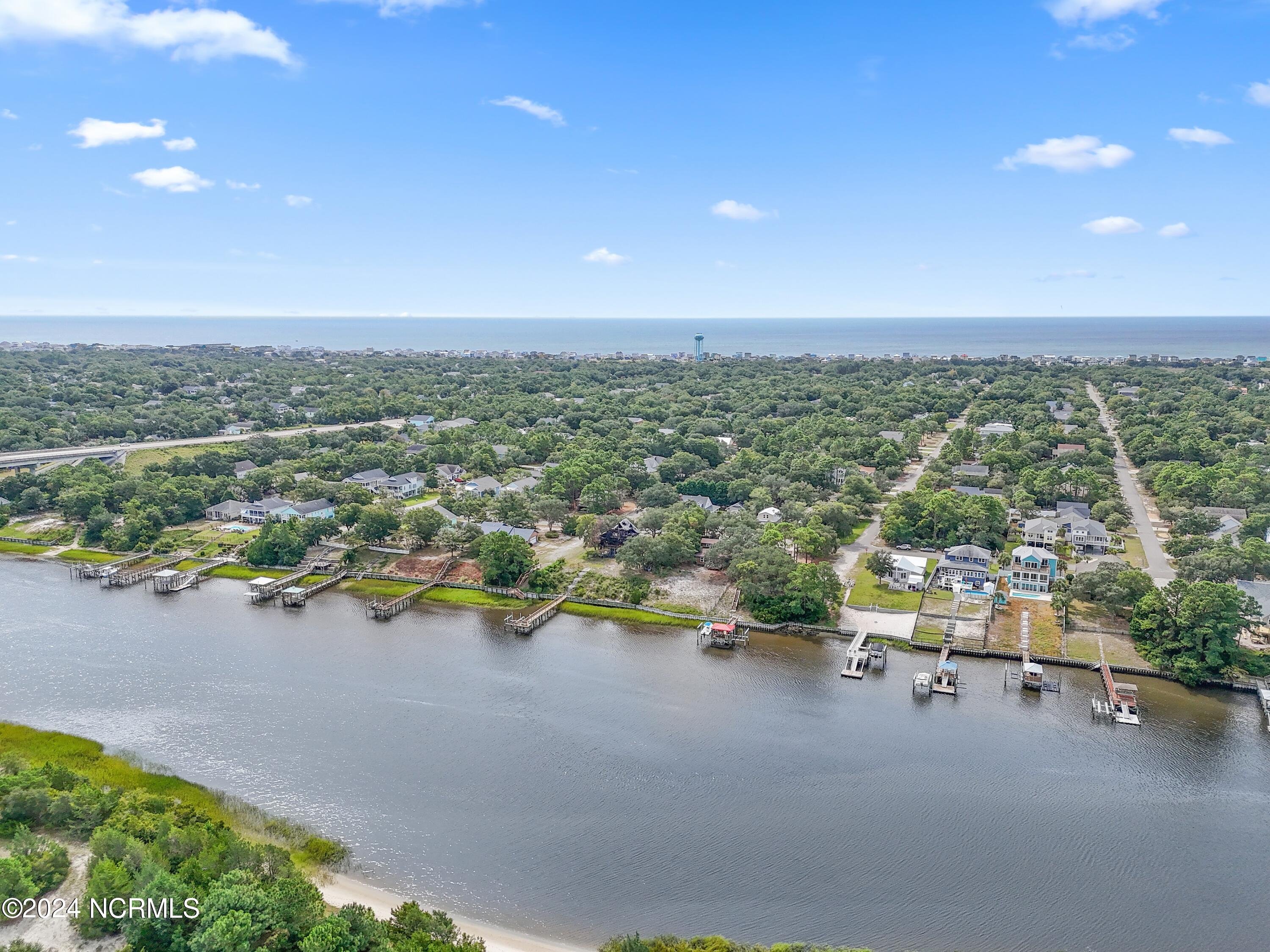 404 W Yacht Drive