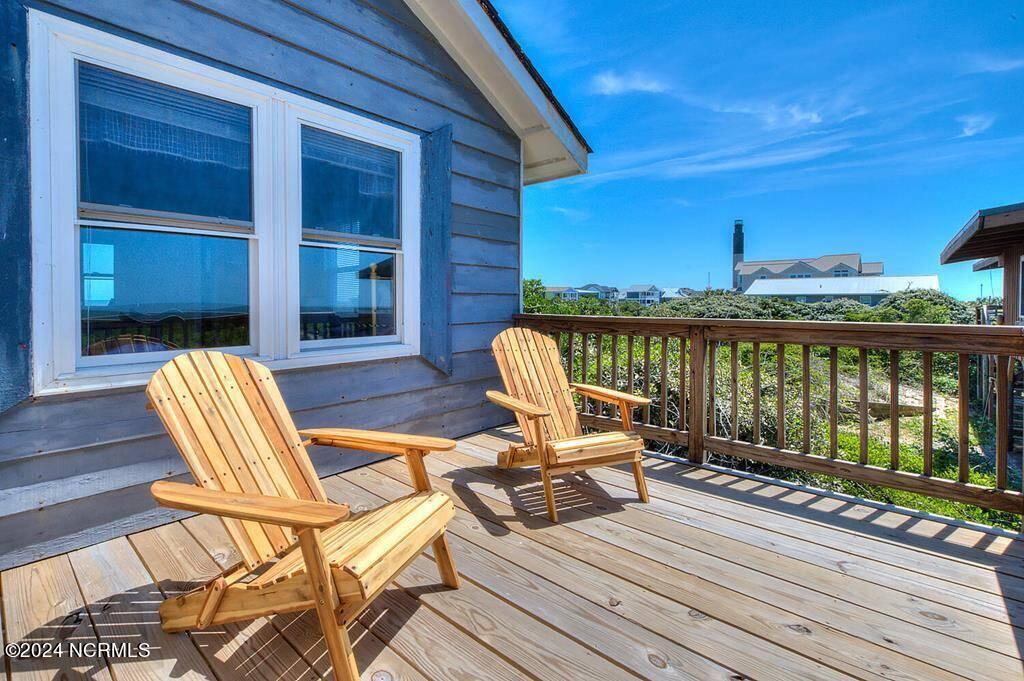 323 Caswell Beach Road