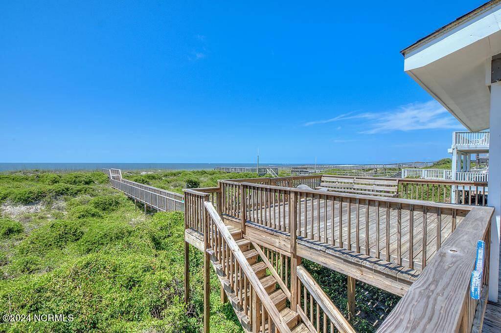 323 Caswell Beach Road