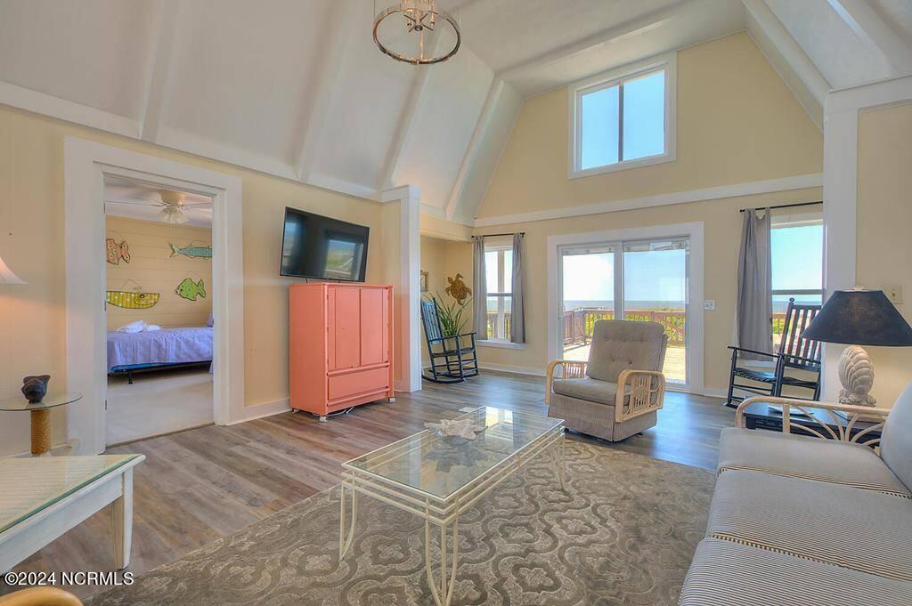 323 Caswell Beach Road