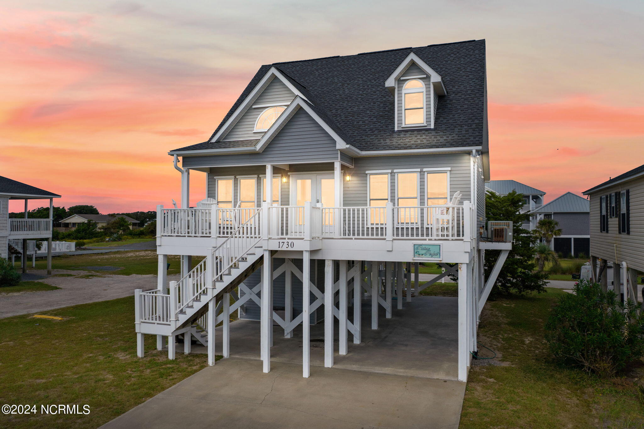 1730 W Dolphin Drive