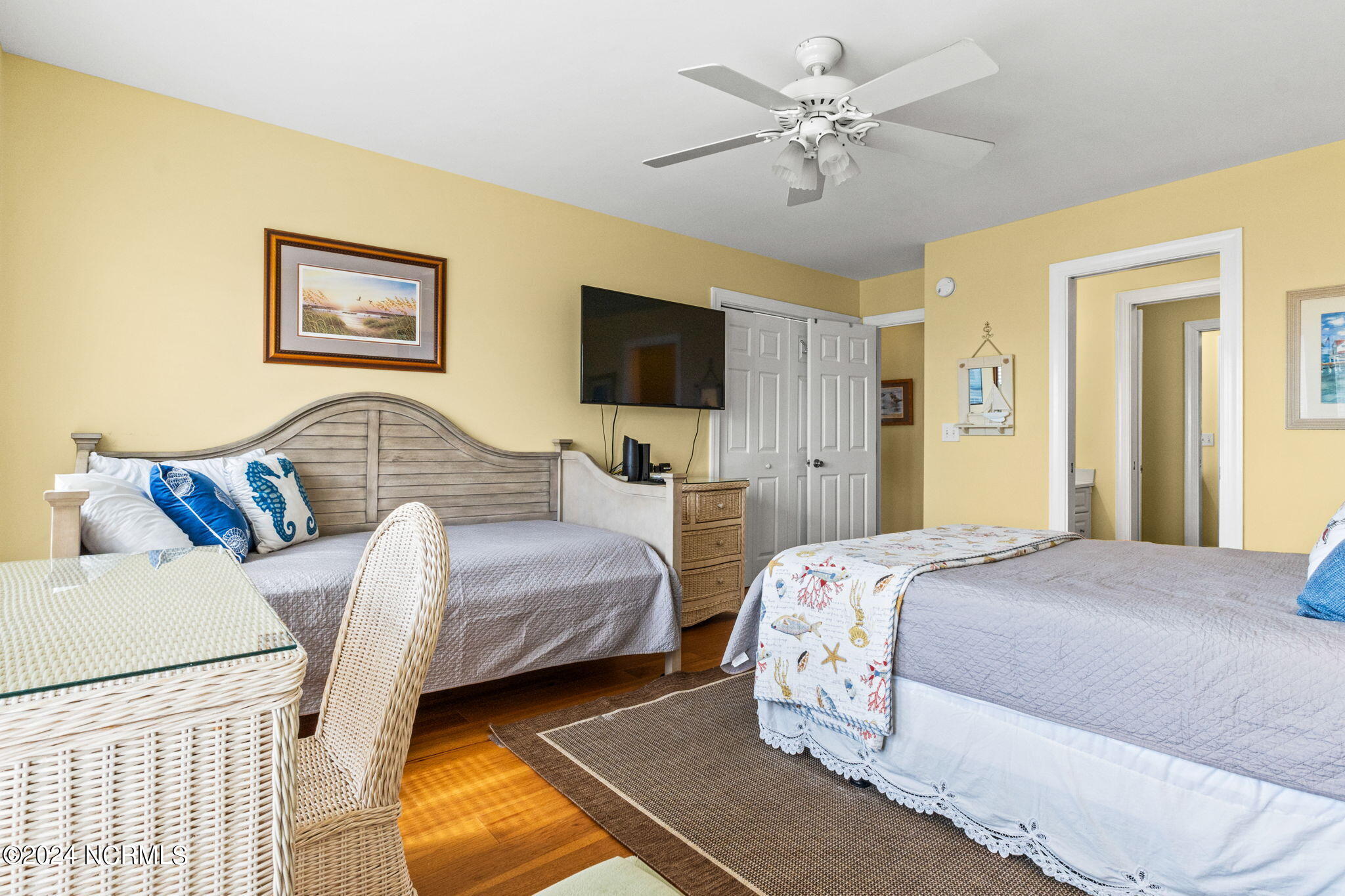 1730 W Dolphin Drive