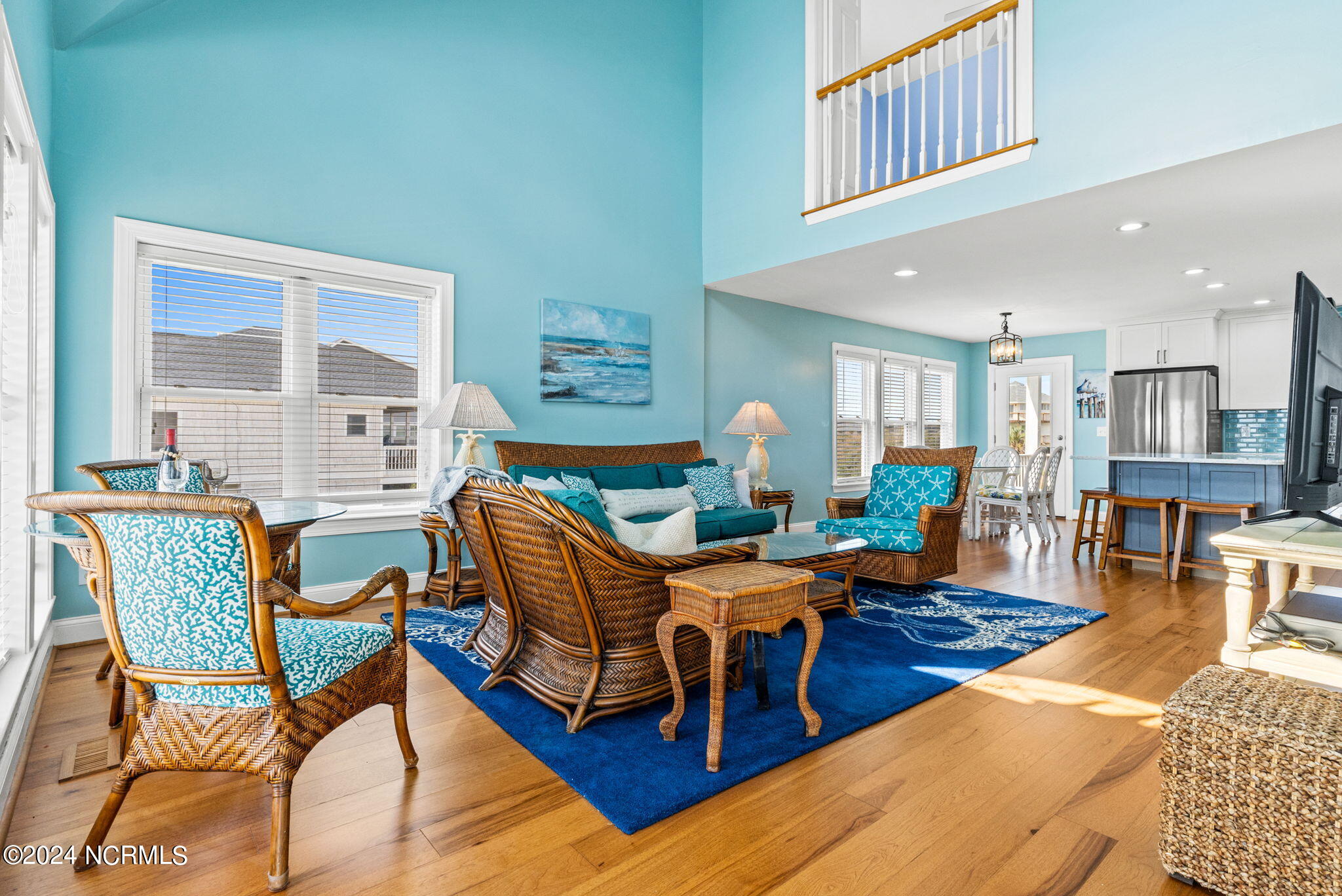 1730 W Dolphin Drive