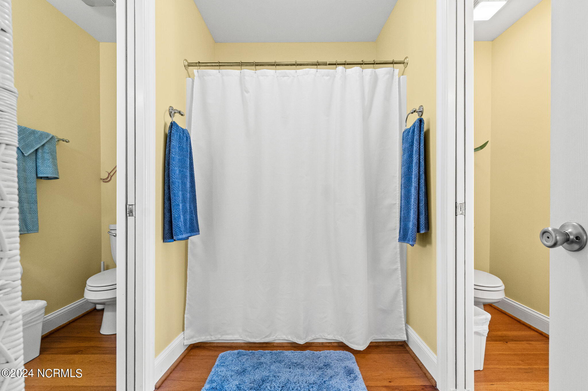 1730 W Dolphin Drive