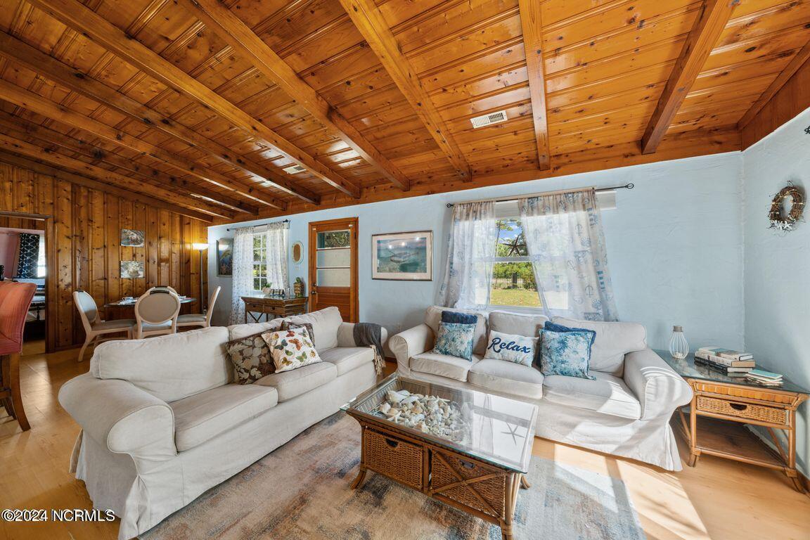 4403 E Oak Island Drive Unit: Lot 2